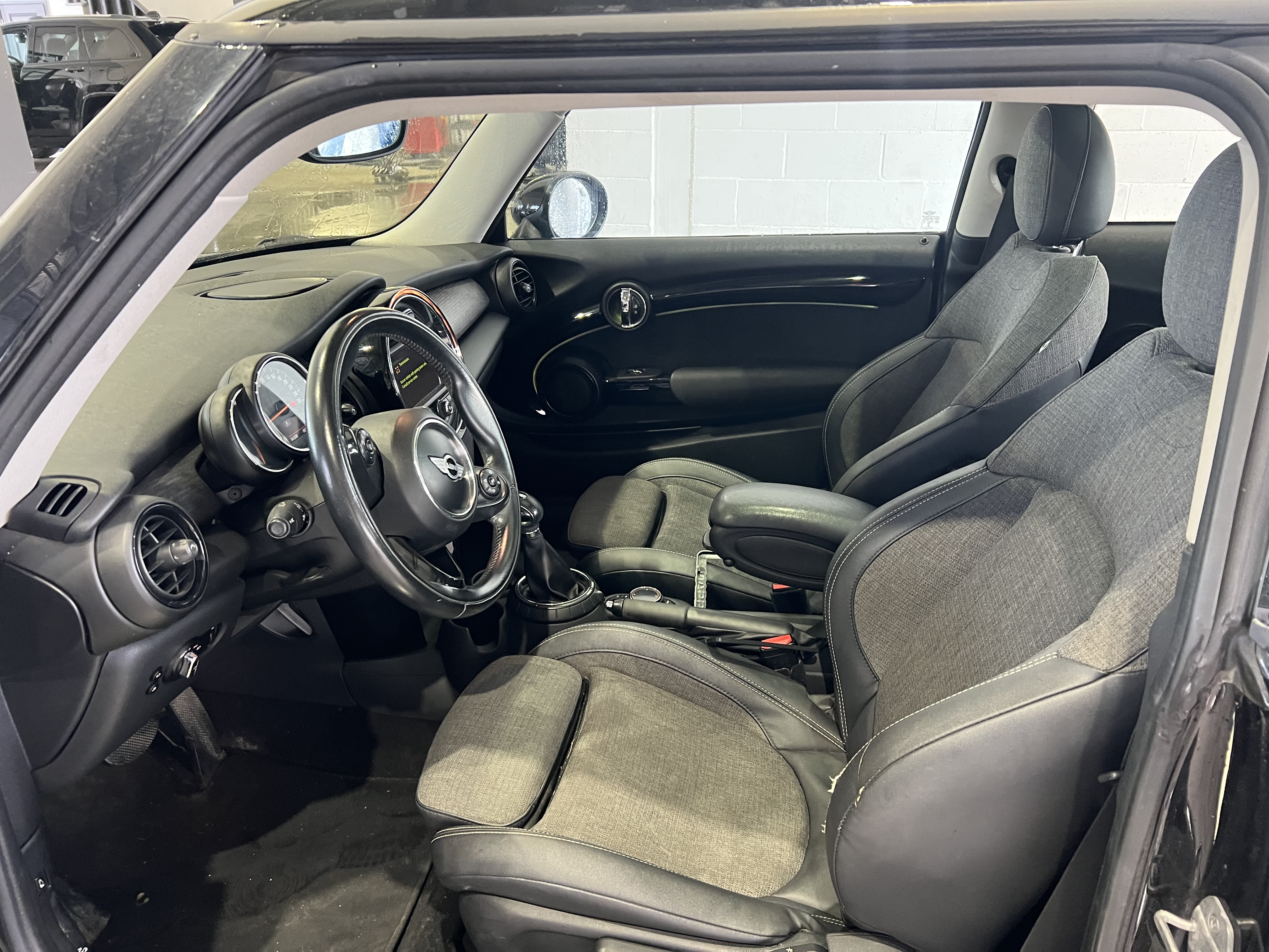 2015 MINI Cooper Hardtop 3dr HB