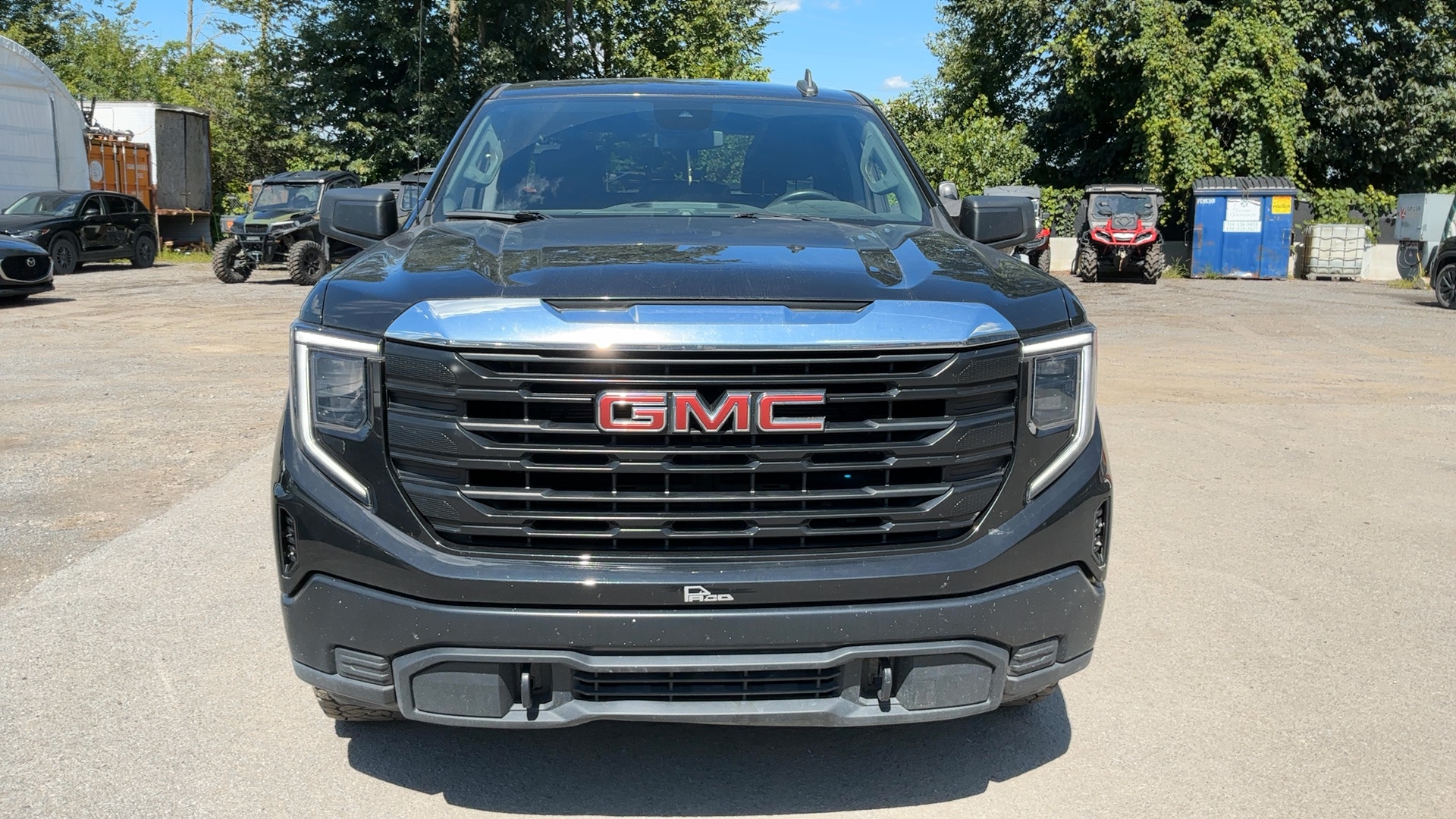2023 GMC Sierra 1500 Pro