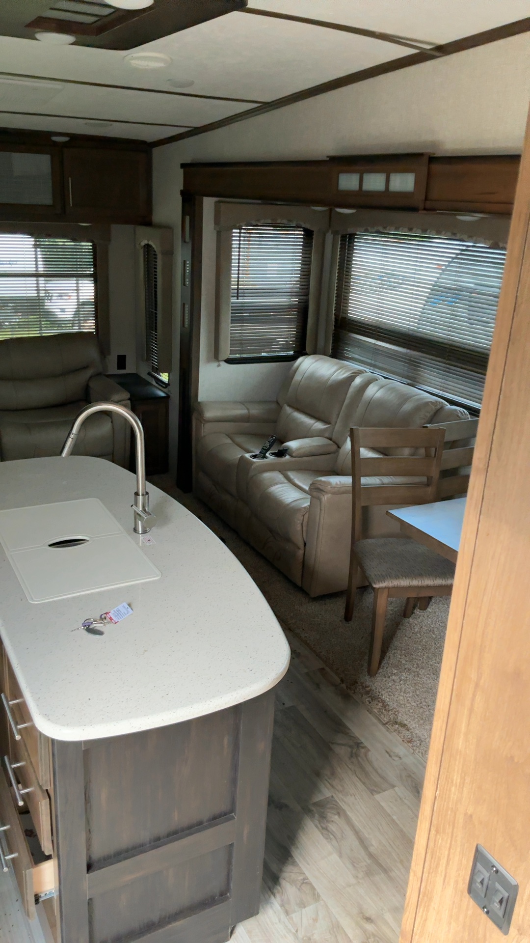 2018 KEYSTONE COUGAR 310RLS