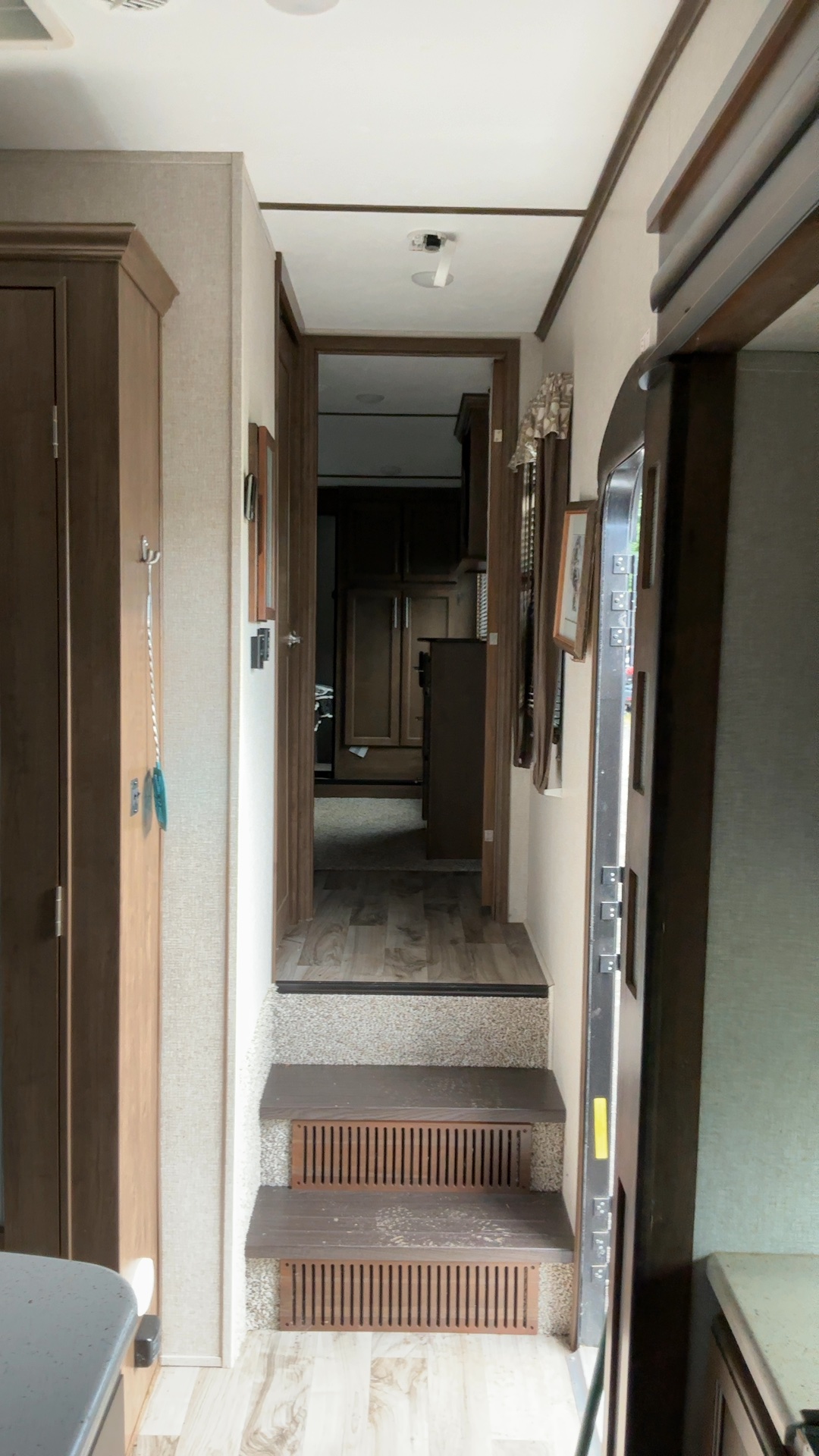 2018 KEYSTONE COUGAR 310RLS