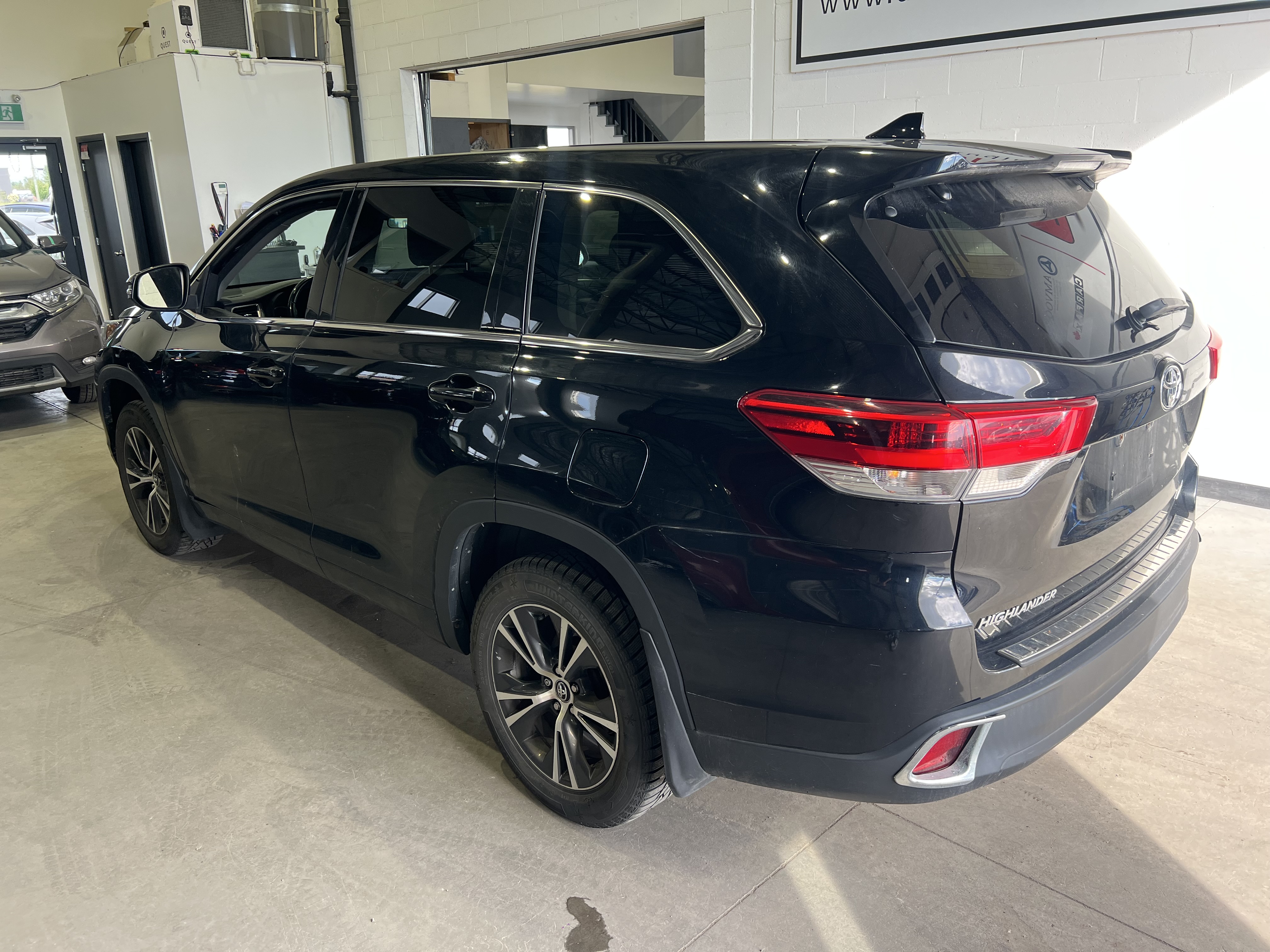 2018 Toyota Highlander LE