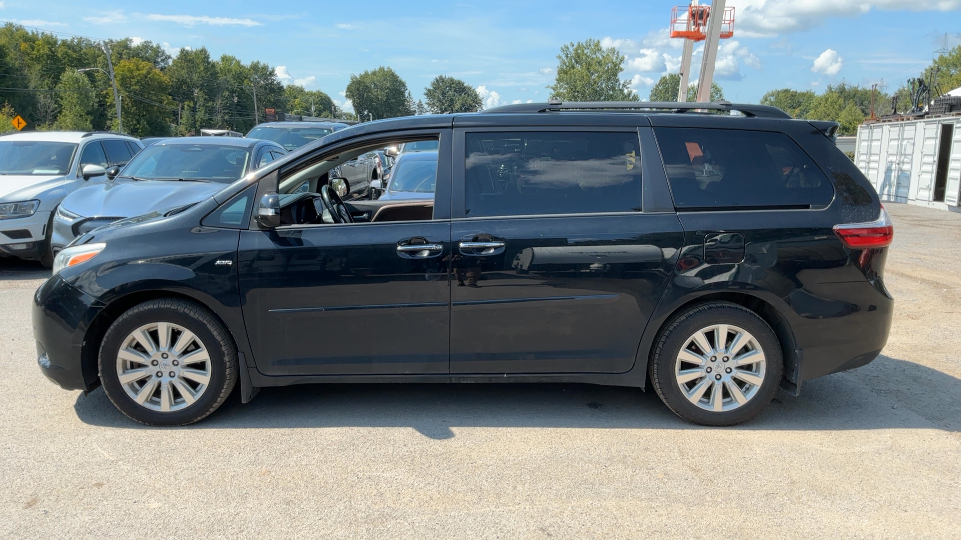 2017 Toyota Sienna XLE