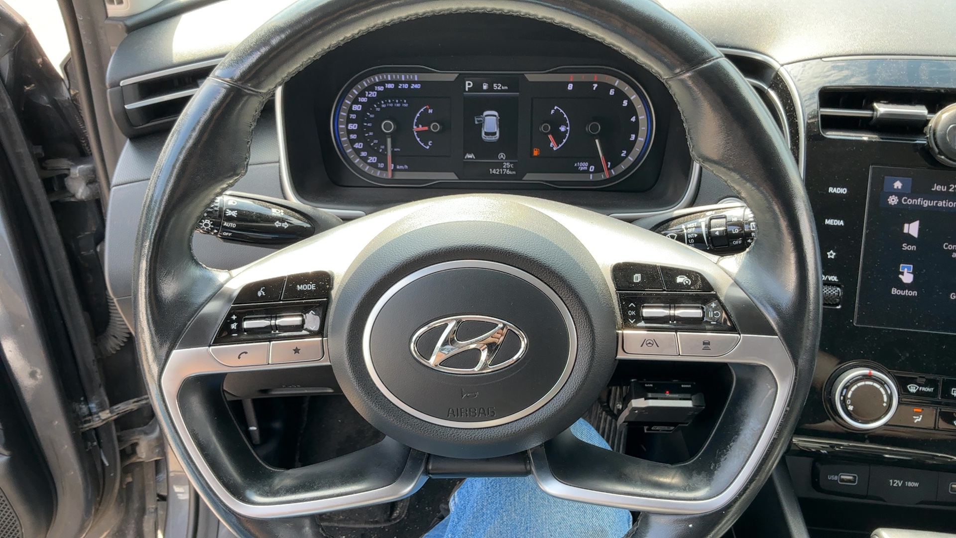 HYUNDAI TUCSON 2022 - 11