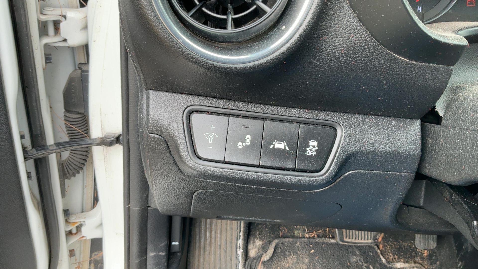 KIA FORTE 2021 - 11
