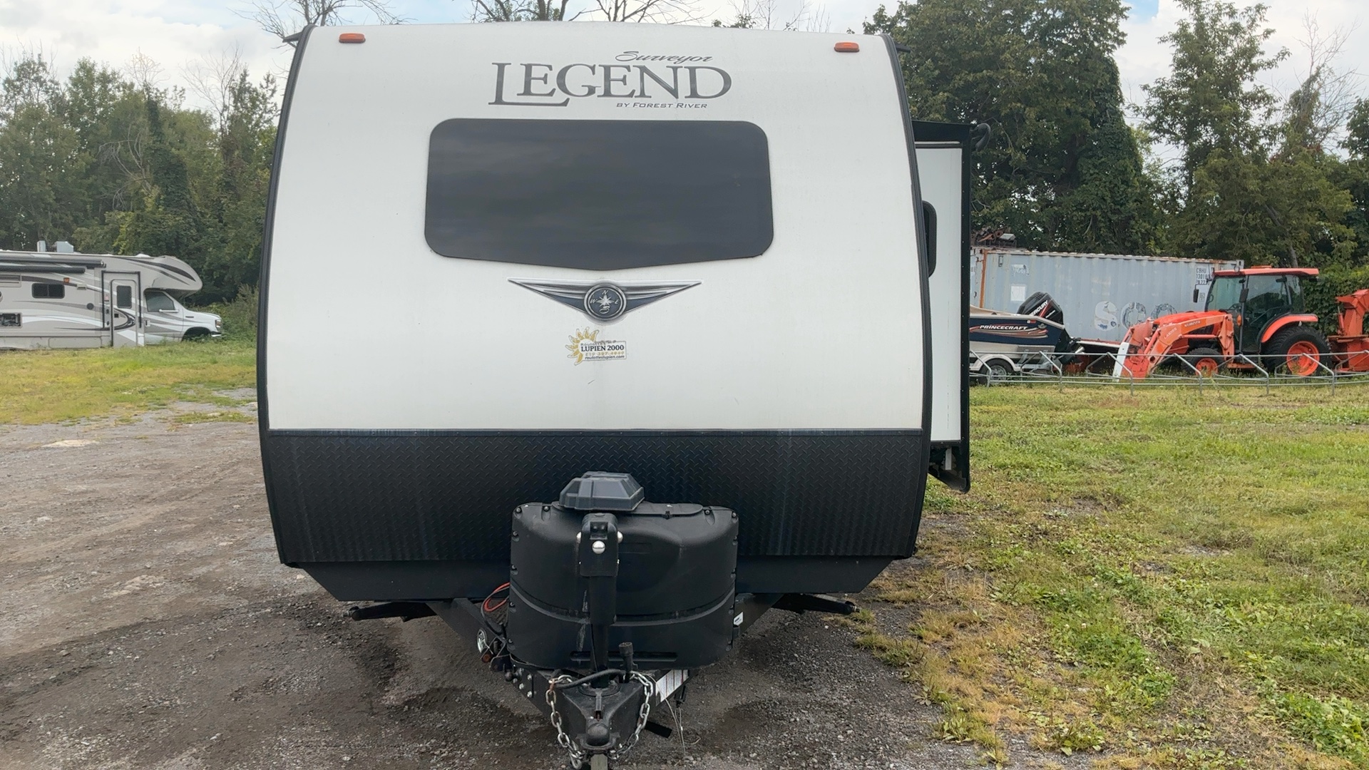 2020 FOREST RIVER SURVEYOR LEGEND 202RBLE