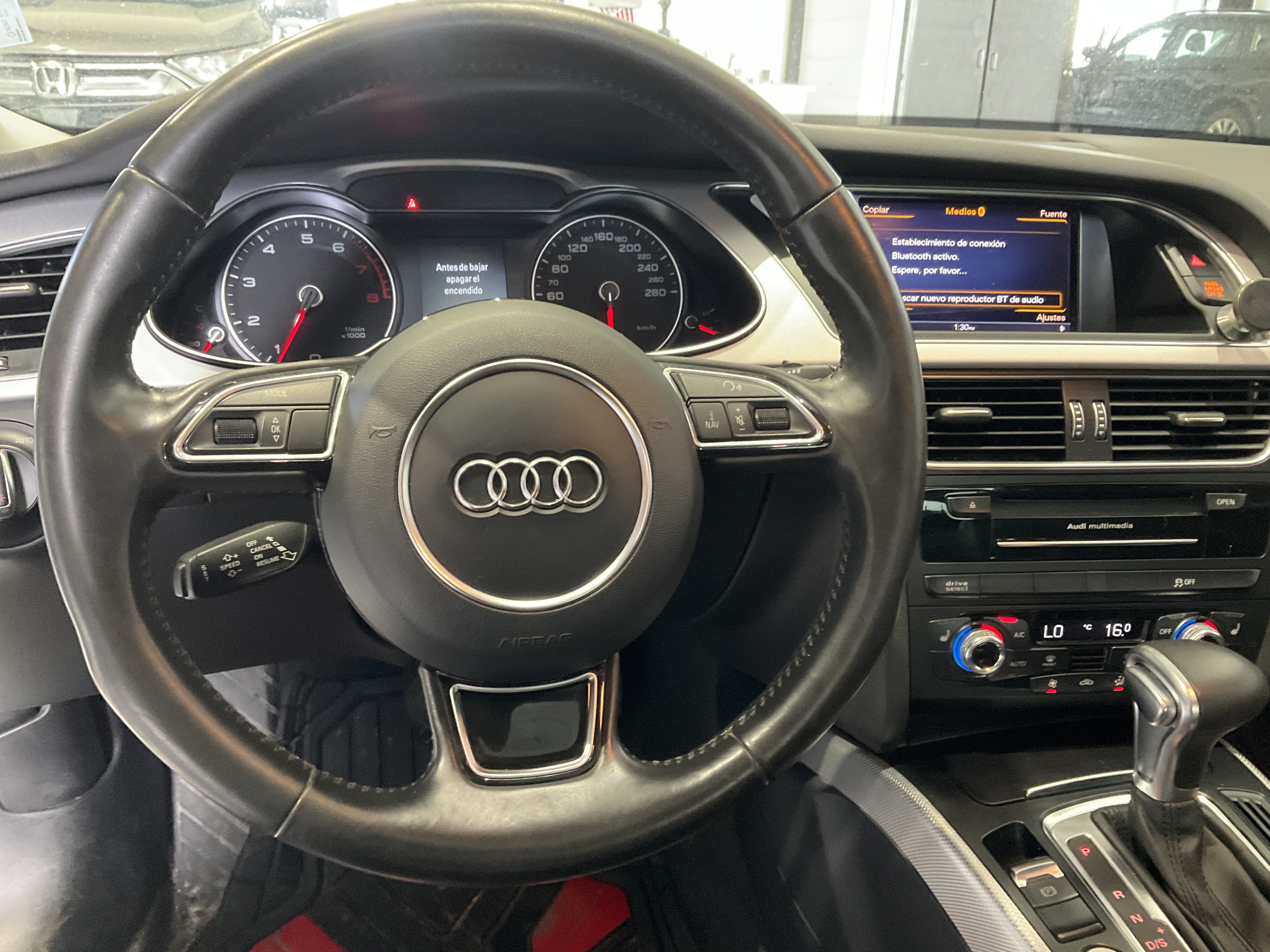AUDI A4 2016 - 8