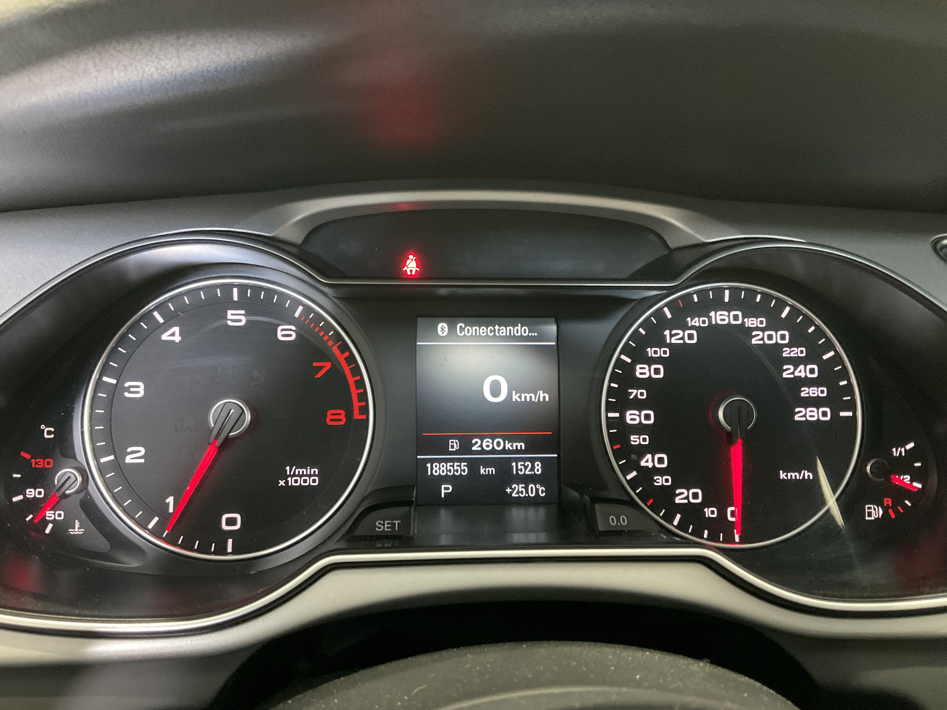 AUDI A4 2016 - 9