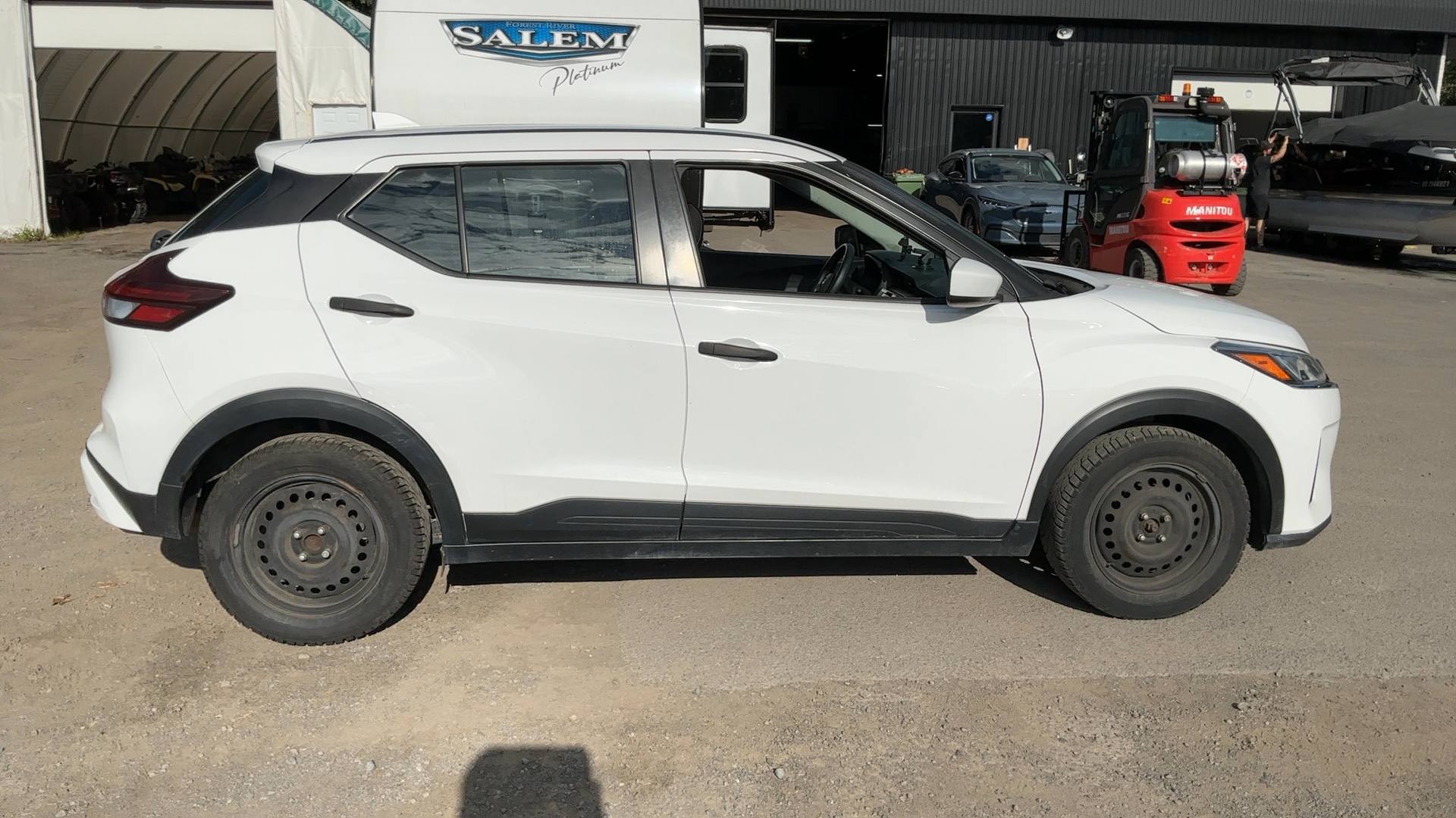2021 Nissan Kicks S