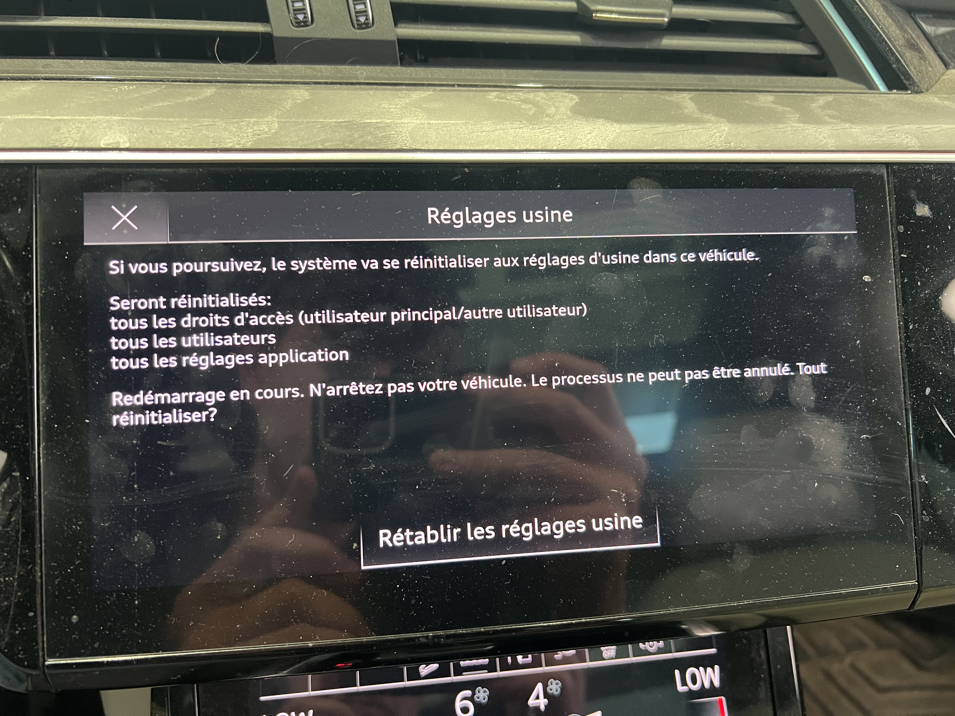 AUDI E-TRON 2022 - 10