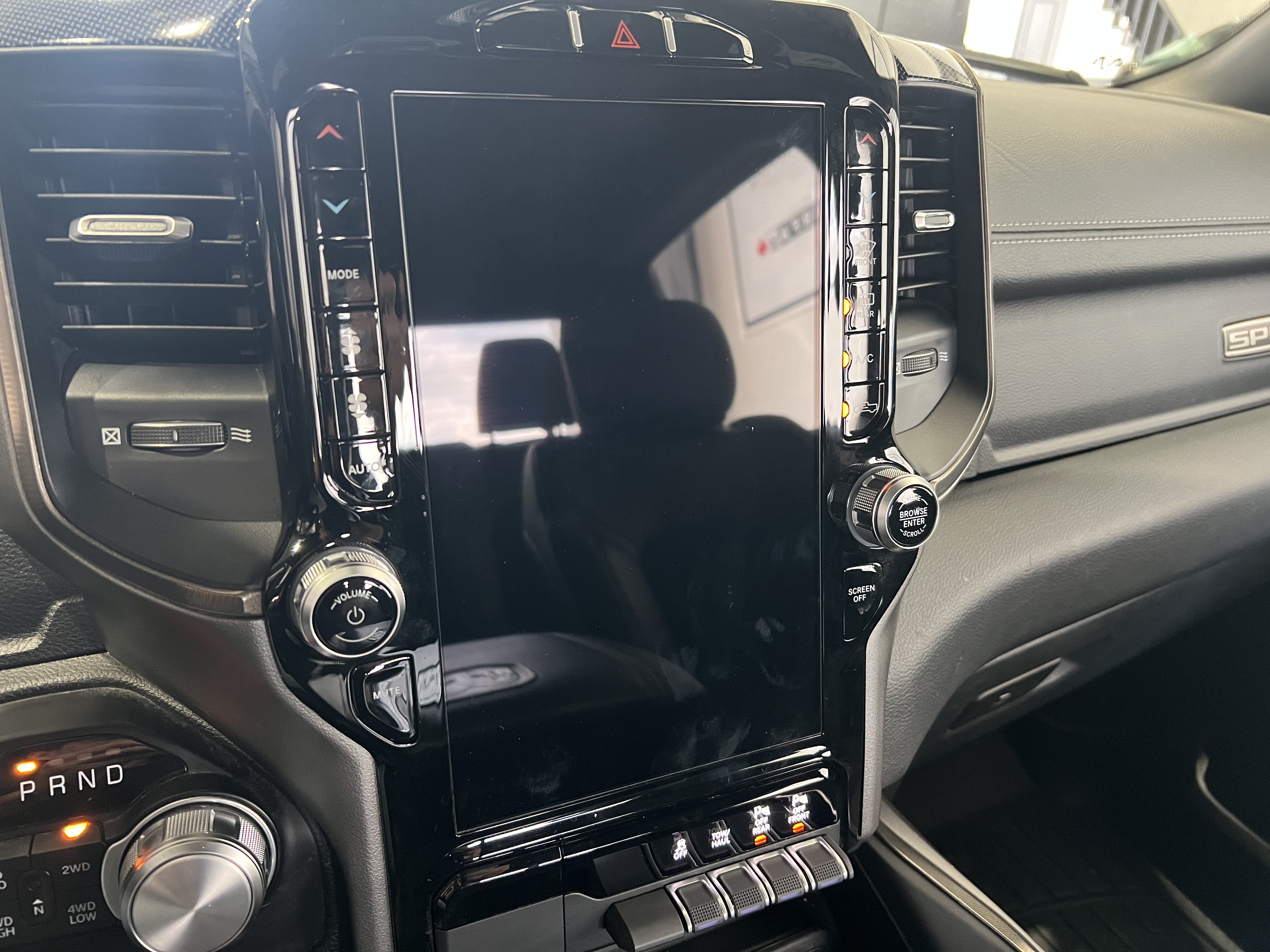 RAM 1500 2022 - 8