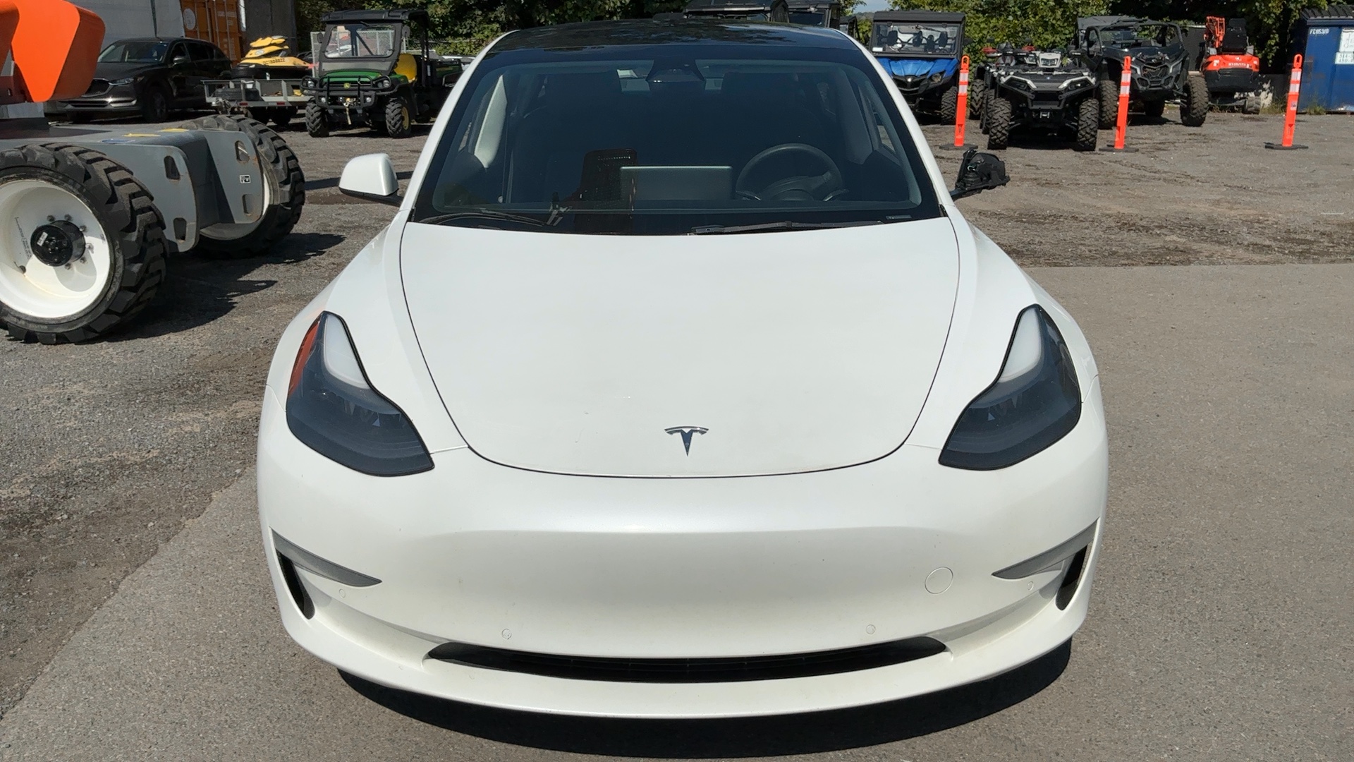 TESLA MODEL 3 2022 - 4