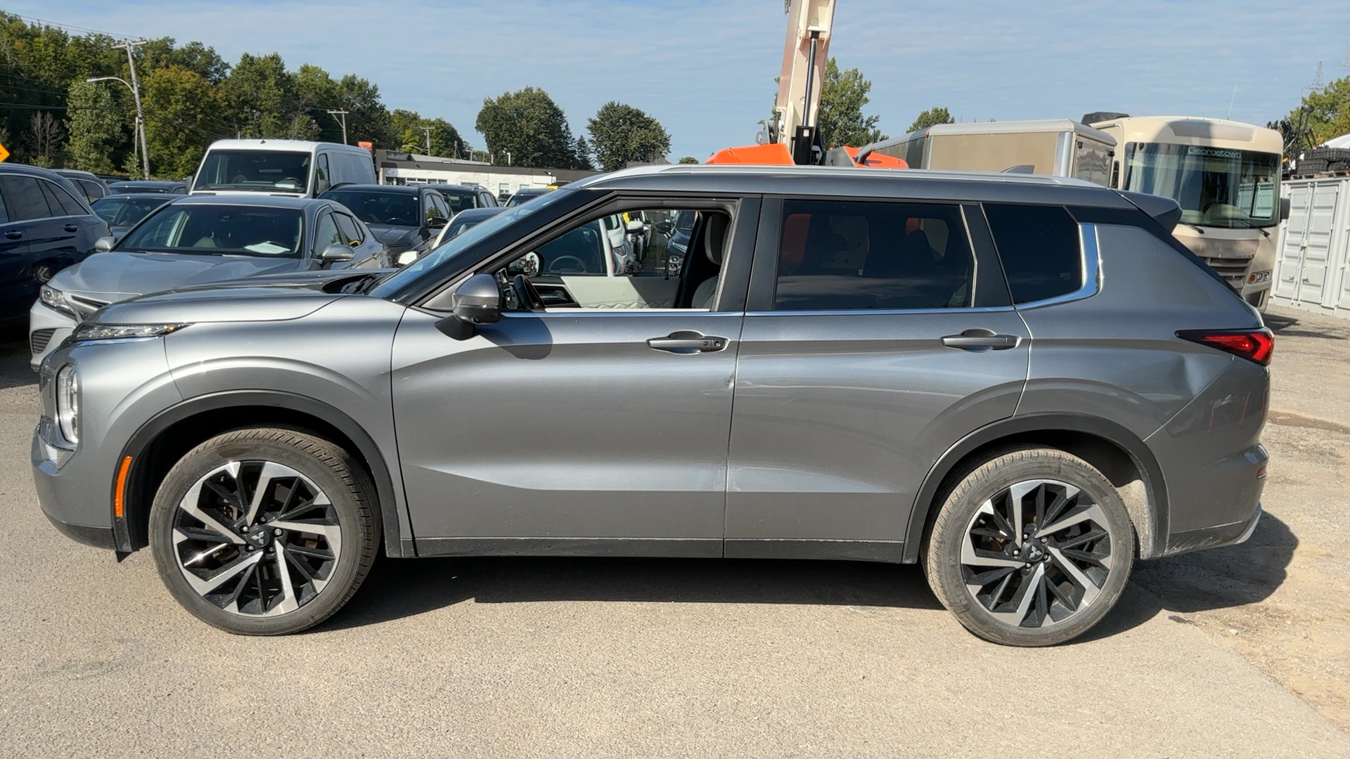 2024 Mitsubishi Outlander