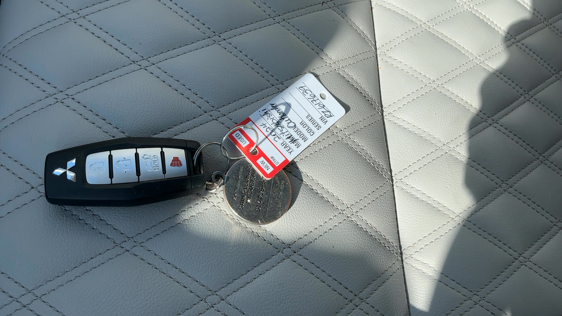 MITSUBISHI OUTLANDER 2024 - 10