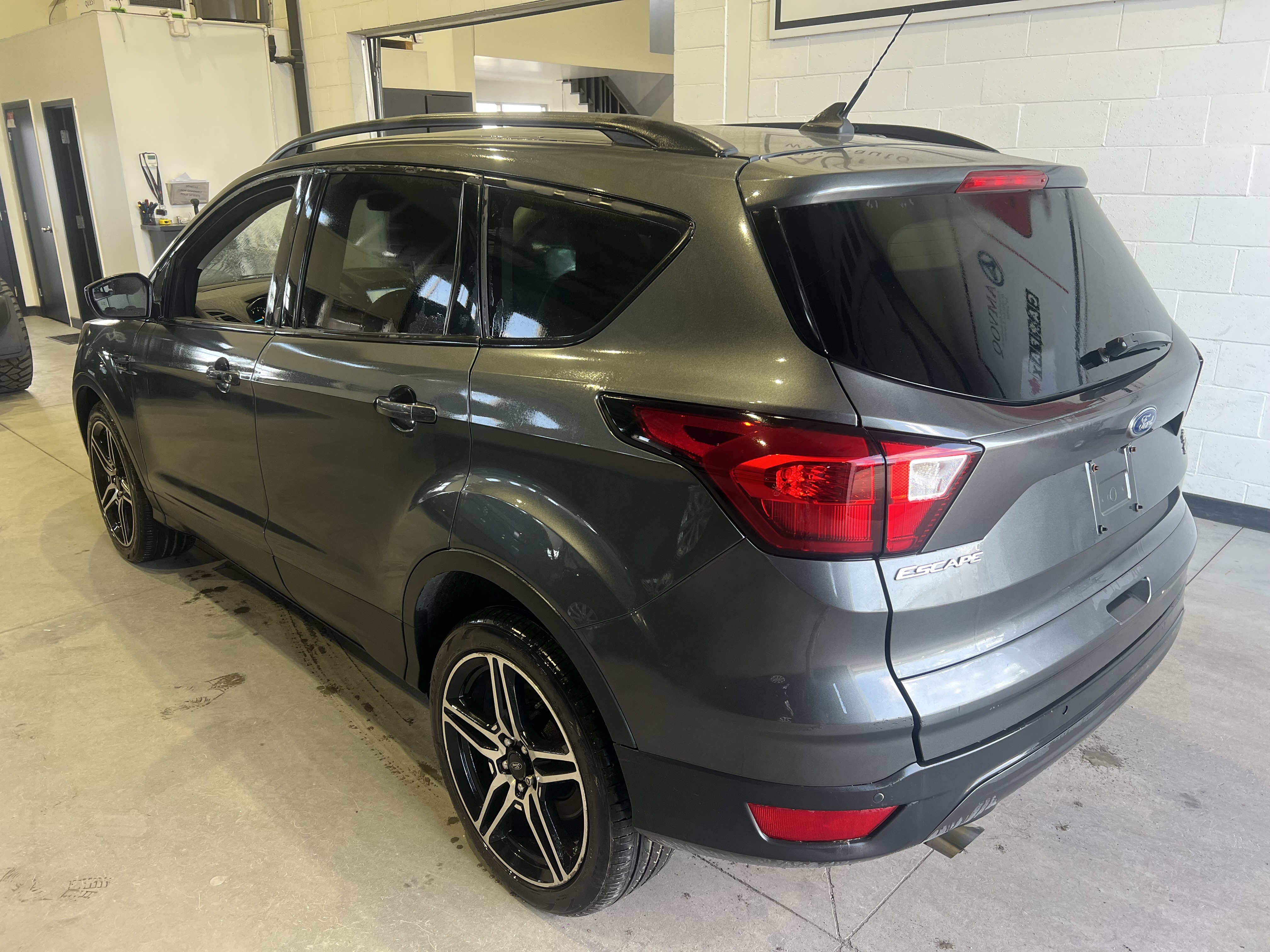 2019 Ford Escape SEL
