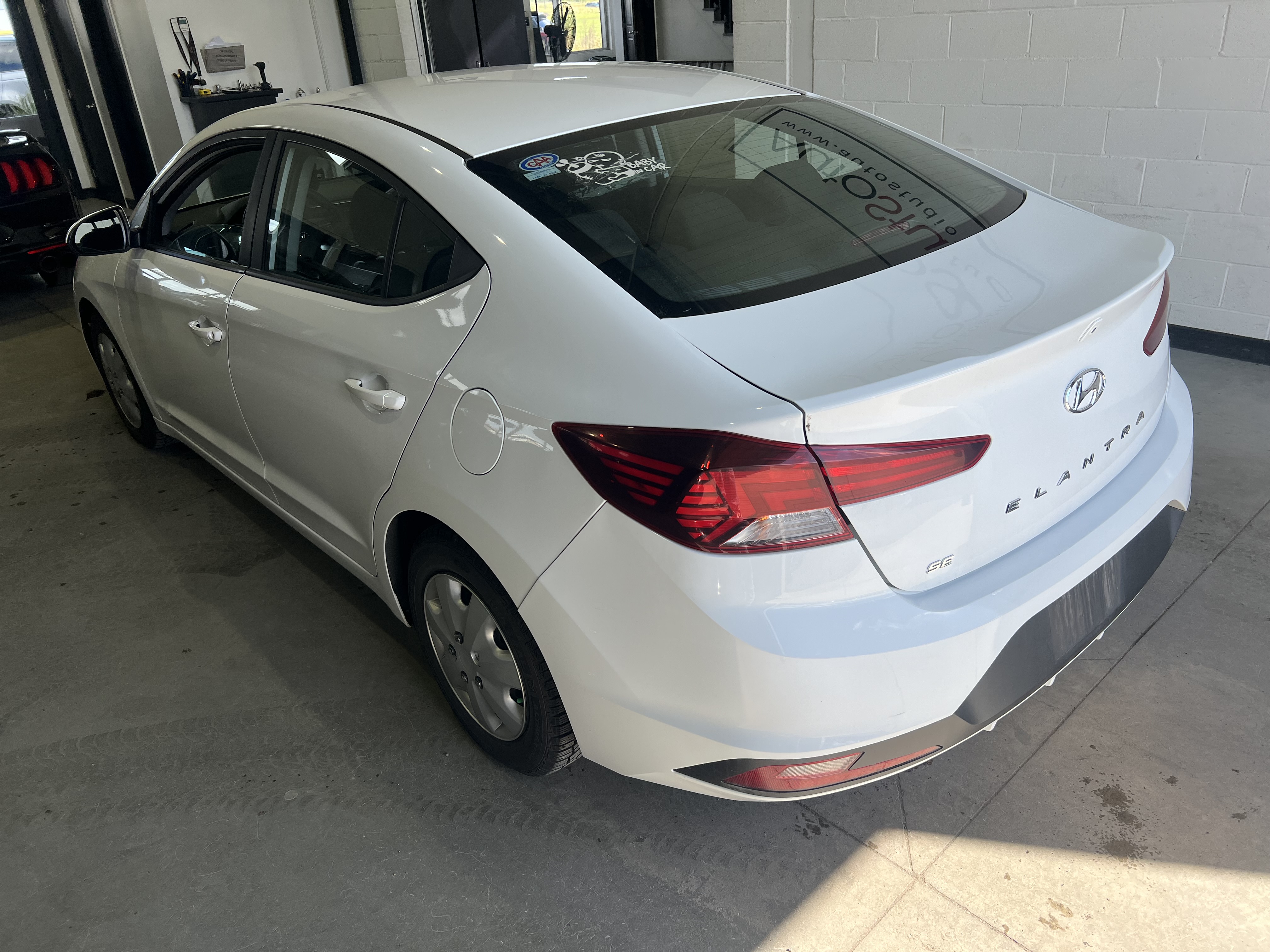 2019 Hyundai Elantra Essential