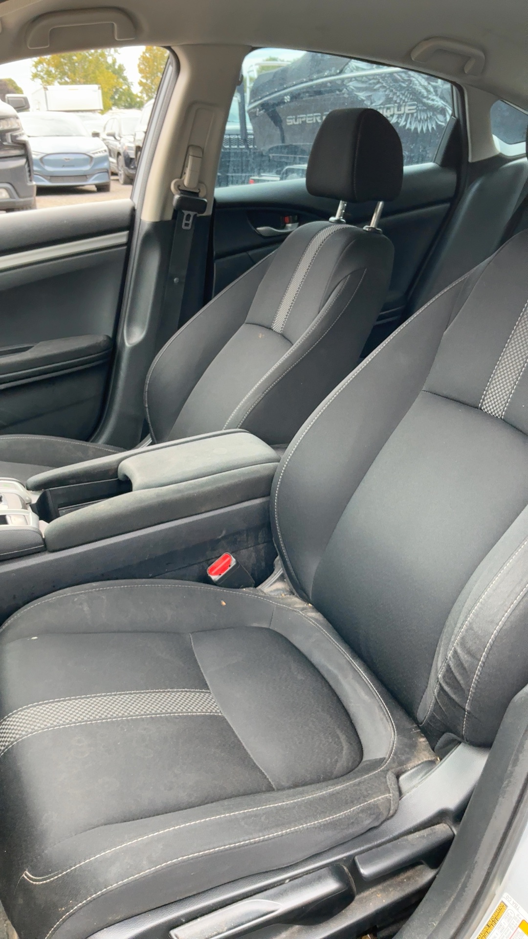 HONDA CIVIC SEDAN 2019 - 6