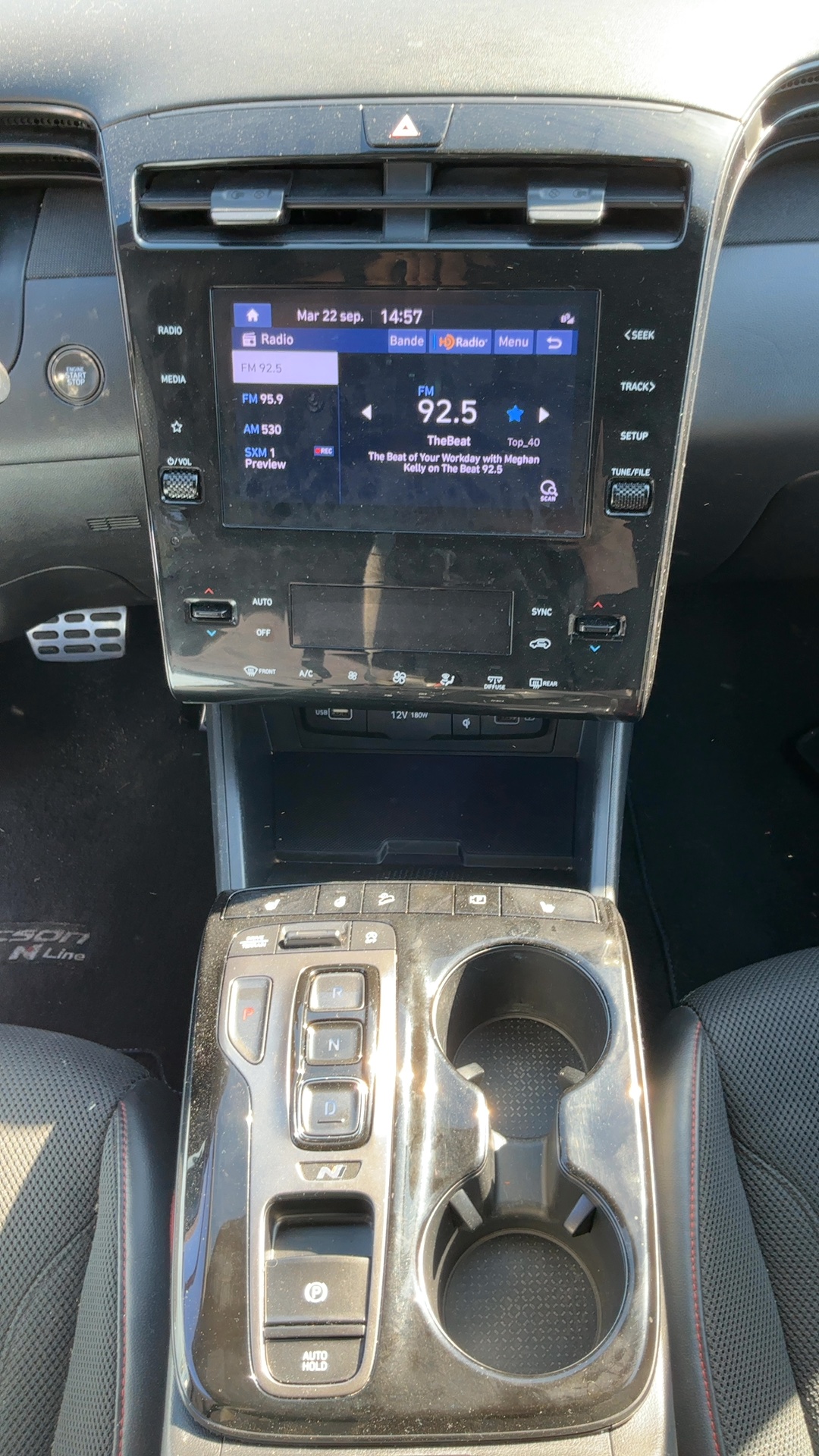HYUNDAI TUCSON 2022 - 14