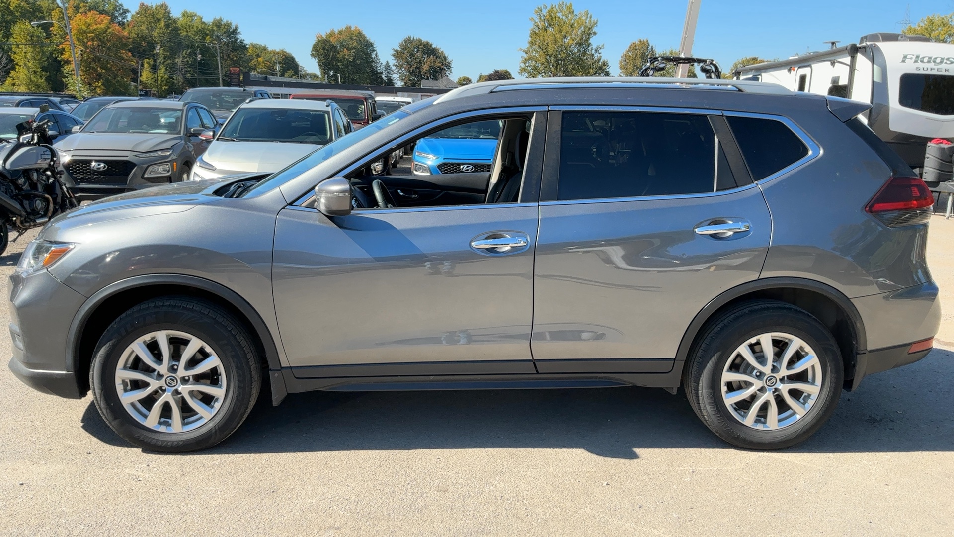 2020 Nissan Rogue