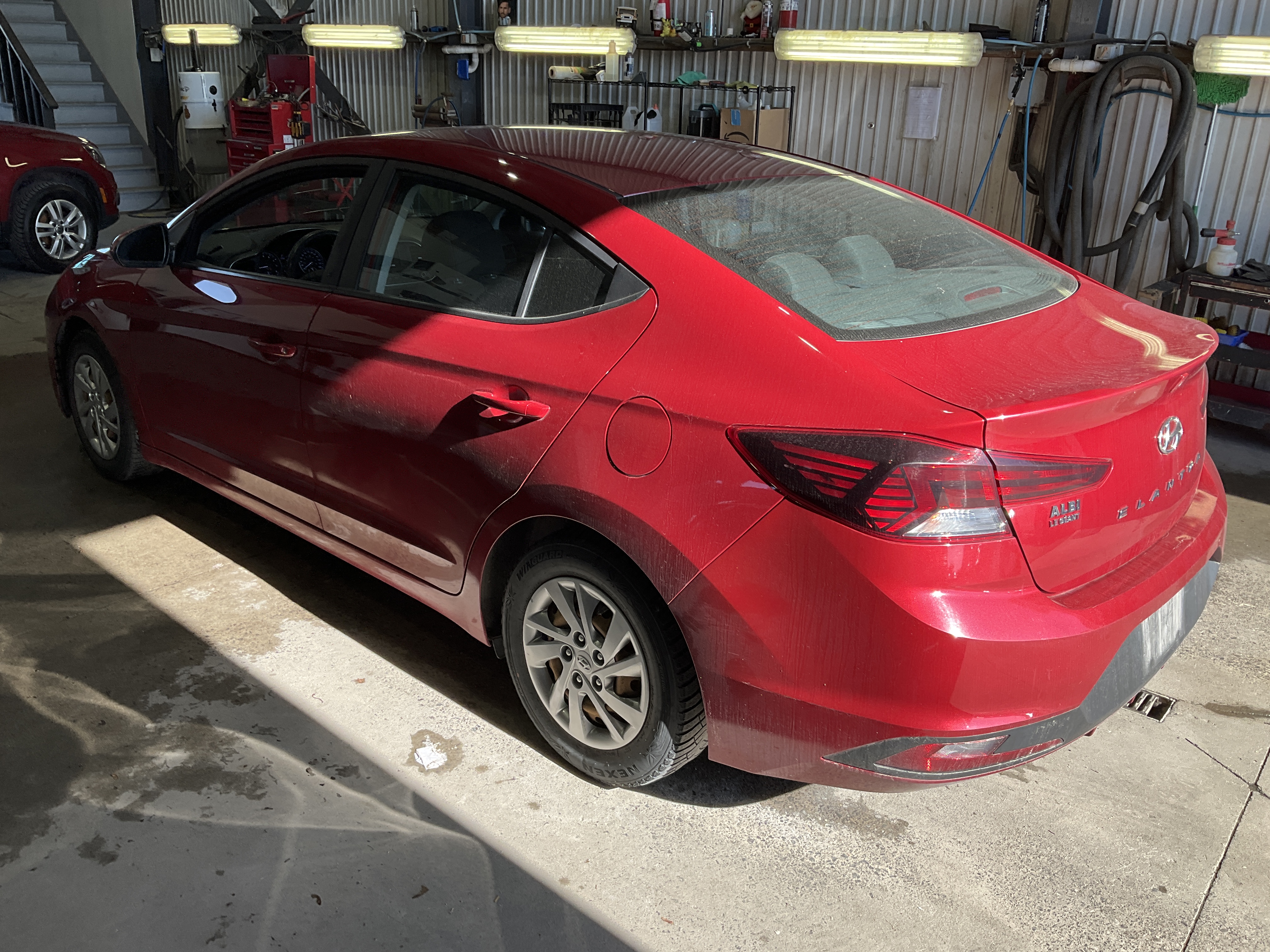 HYUNDAI ELANTRA 2020 - 3