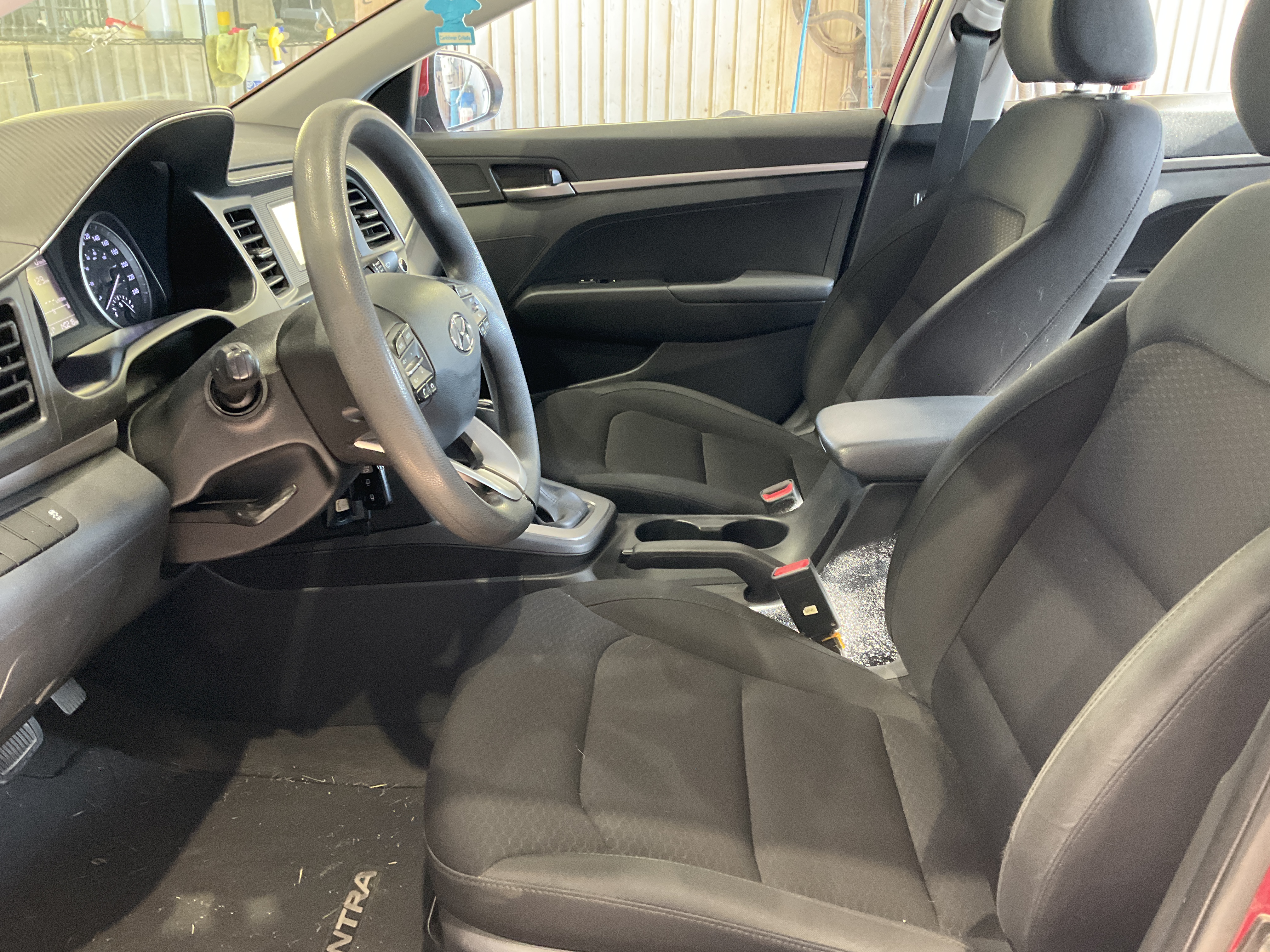 HYUNDAI ELANTRA 2020 - 5