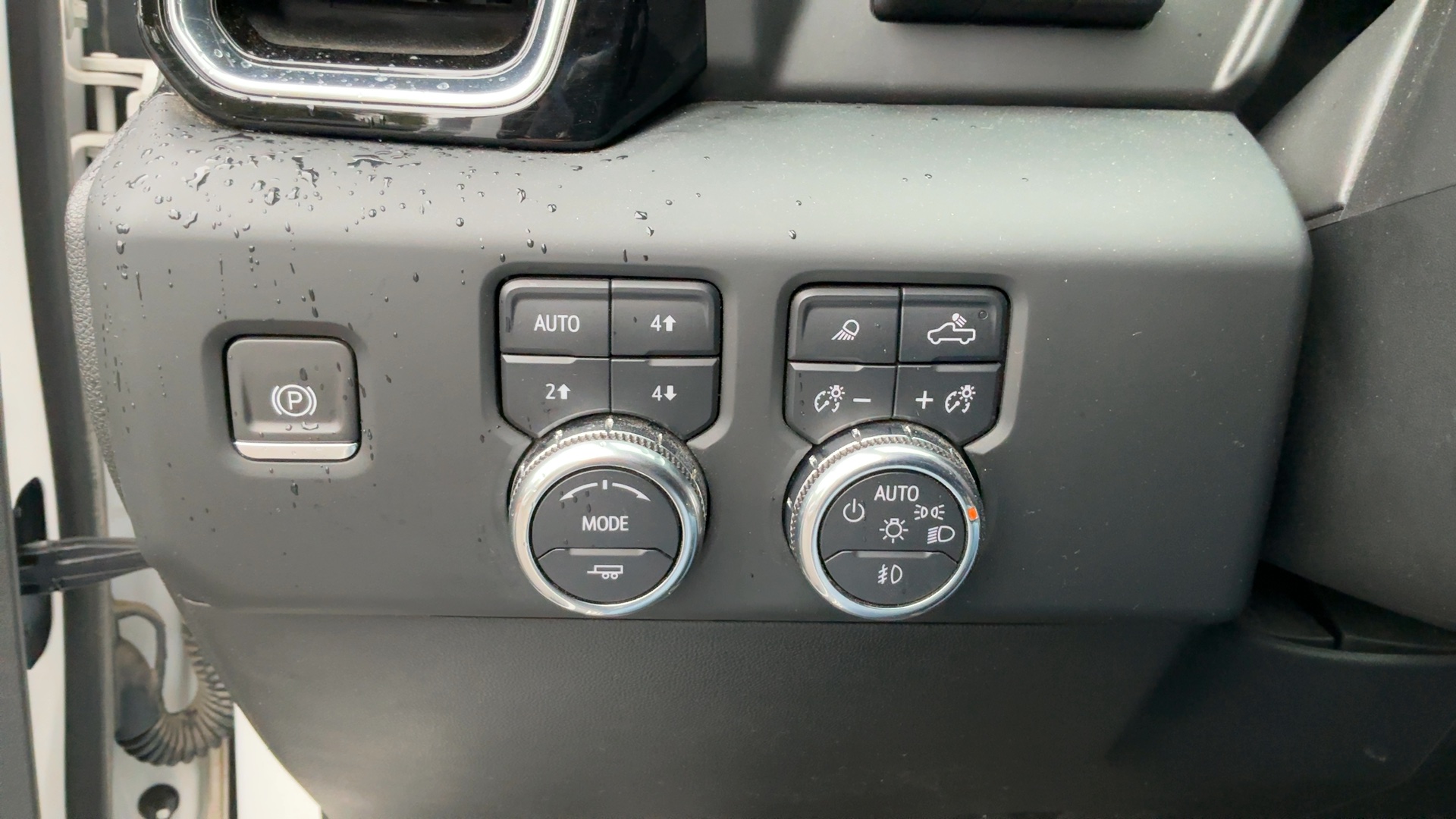 GMC SIERRA 1500 2023 - 12
