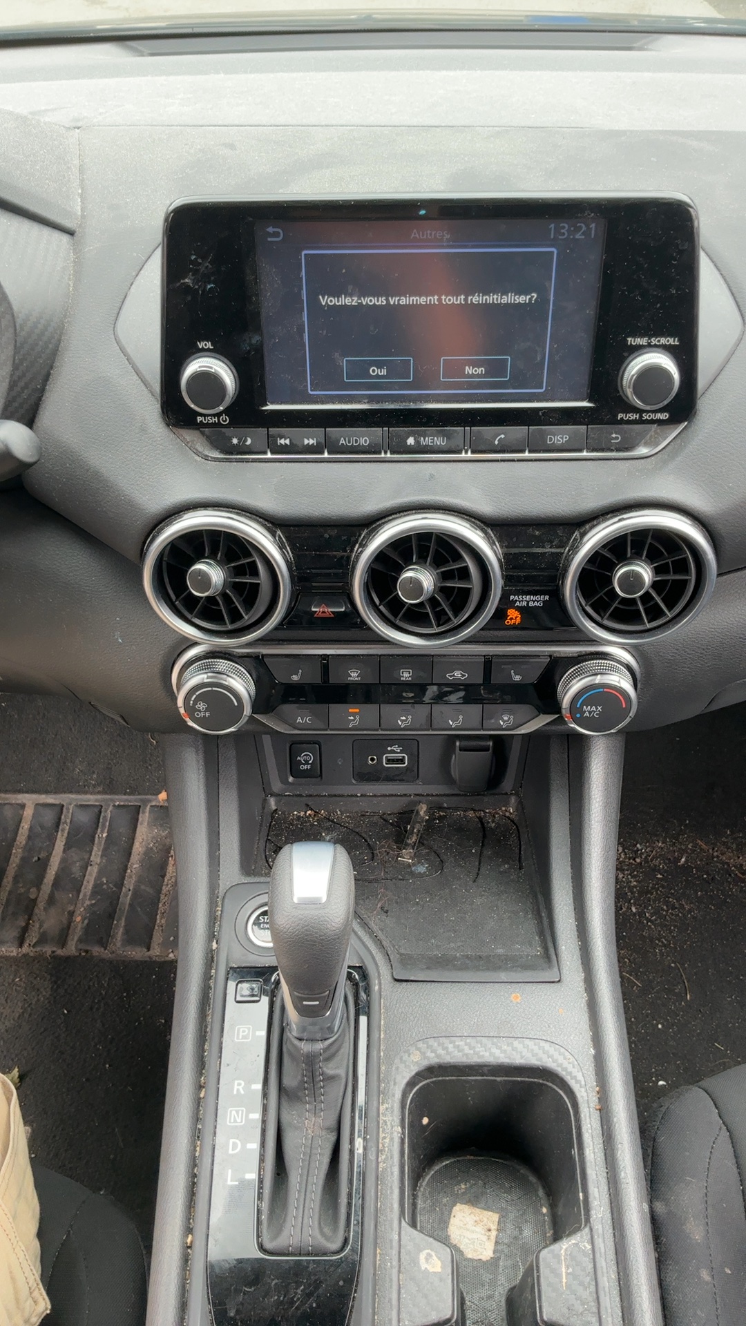 NISSAN SENTRA 2025 - 14