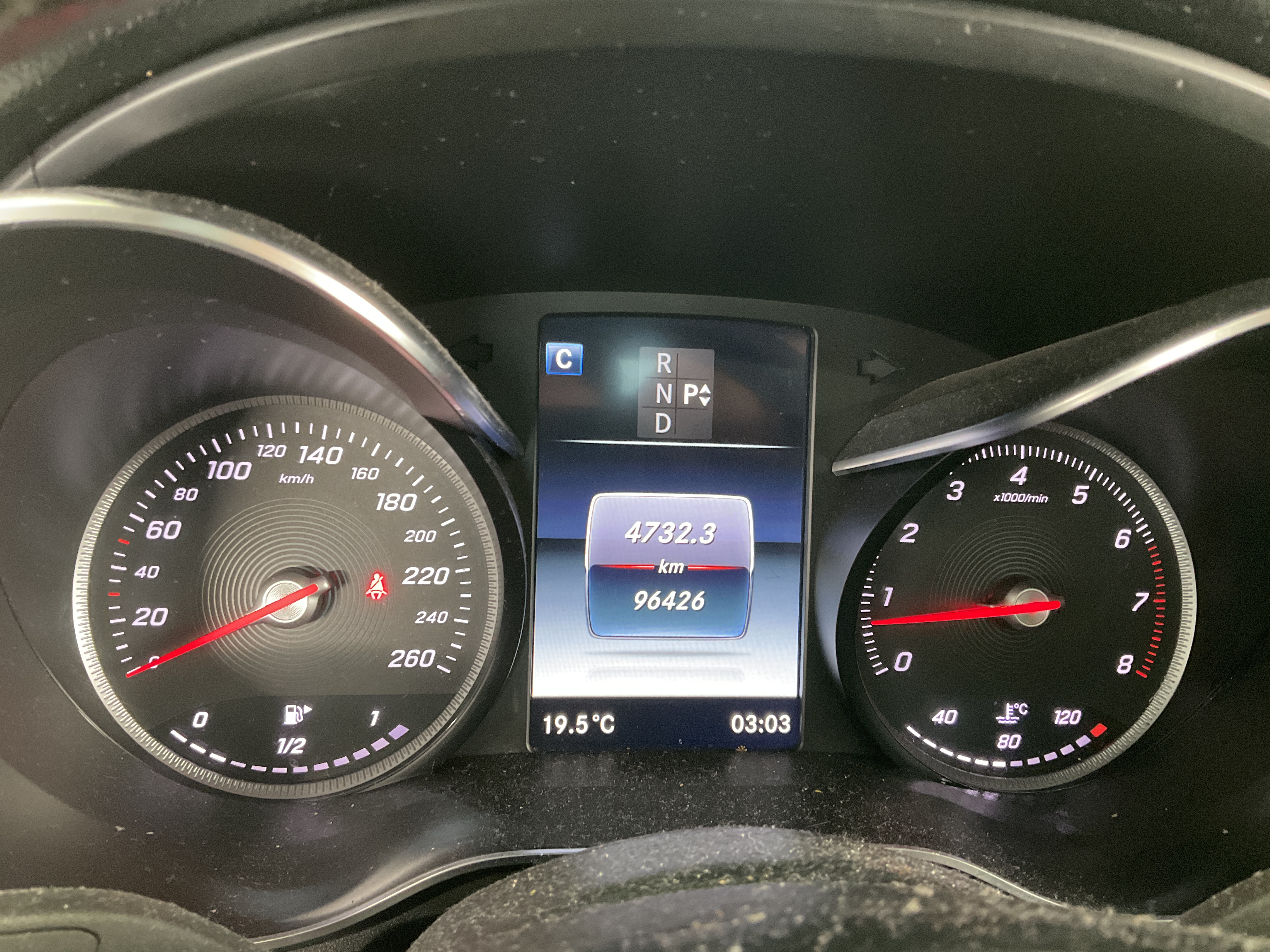 MERCEDES-BENZ GLC 2019 - 10