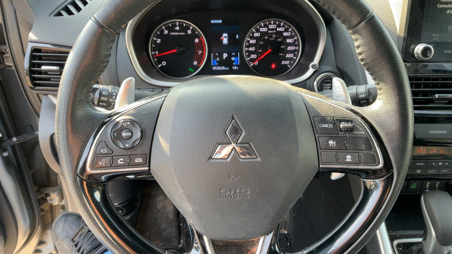 MITSUBISHI ECLIPSE CROSS 2023 - 13