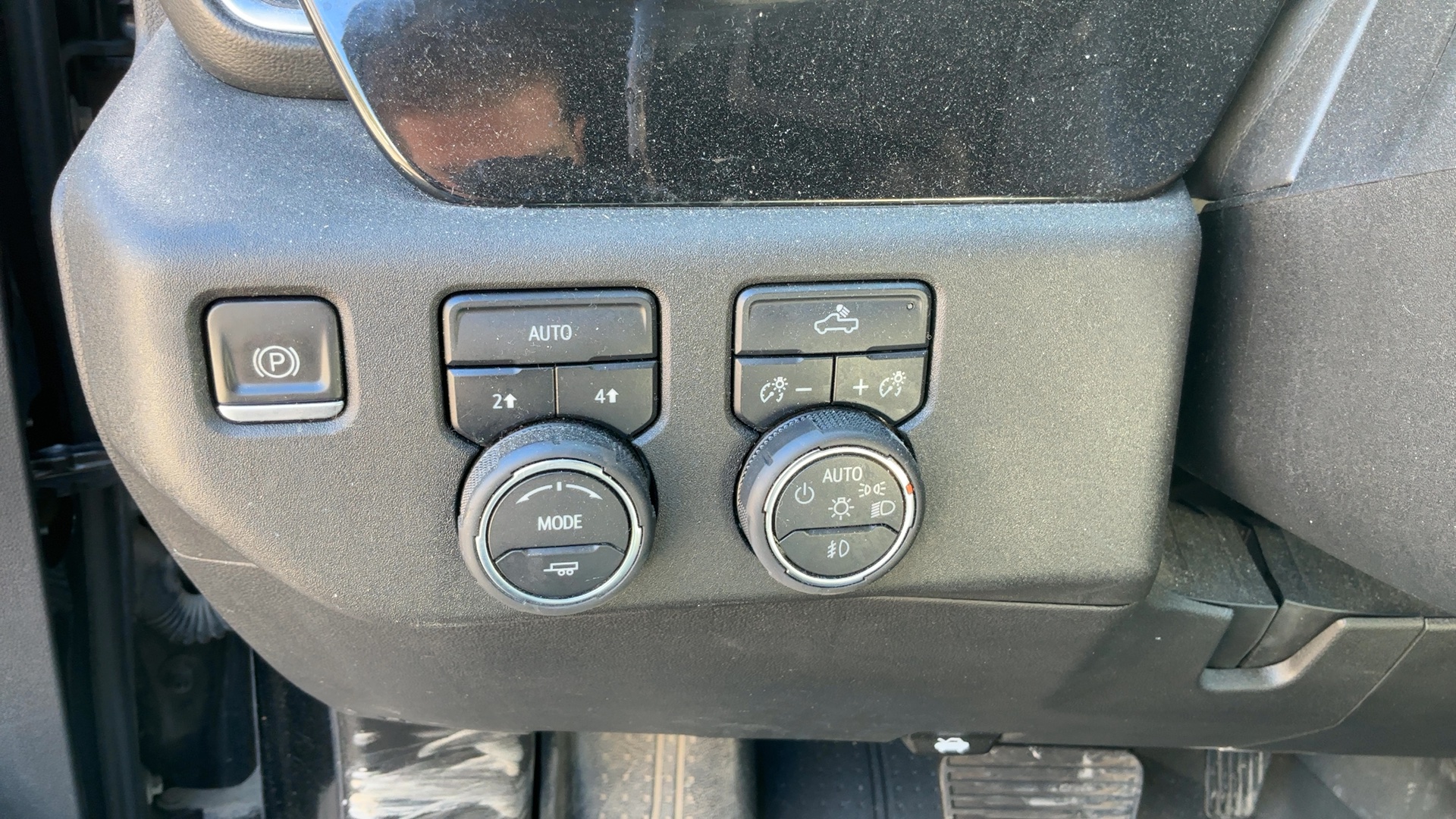 CHEVROLET SILVERADO 1500 2022 - 12