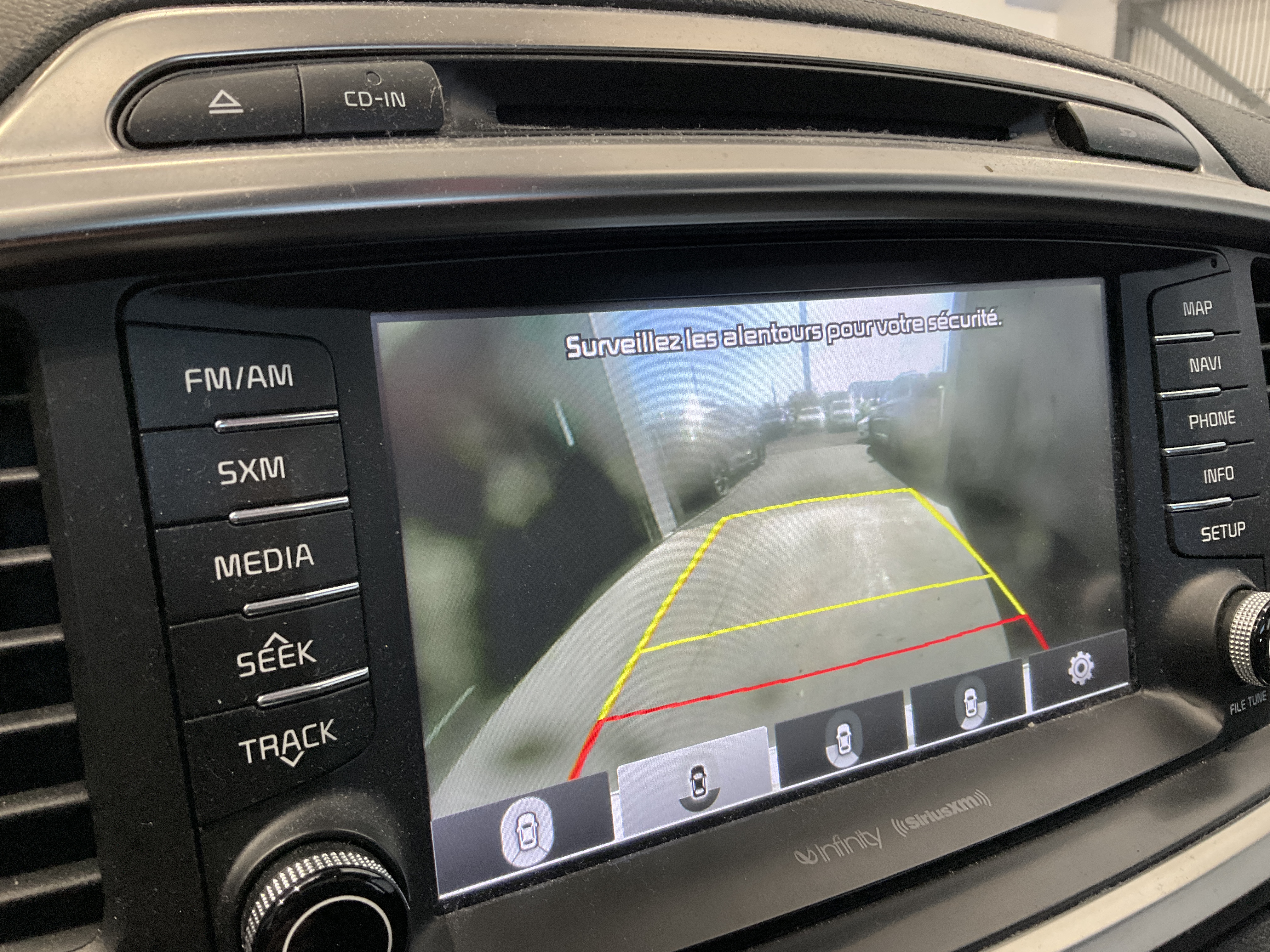 KIA SORENTO 2018 - 11