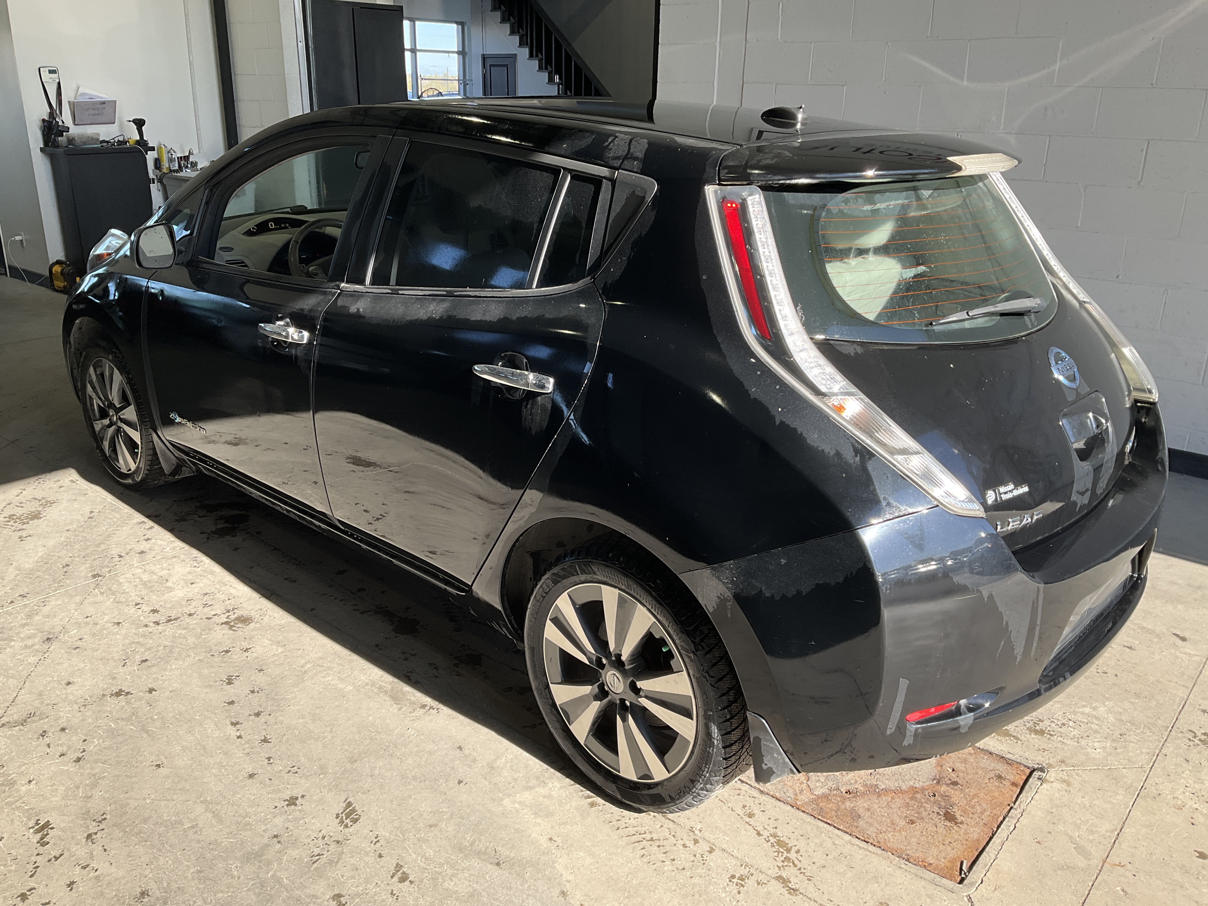 2015 Nissan LEAF