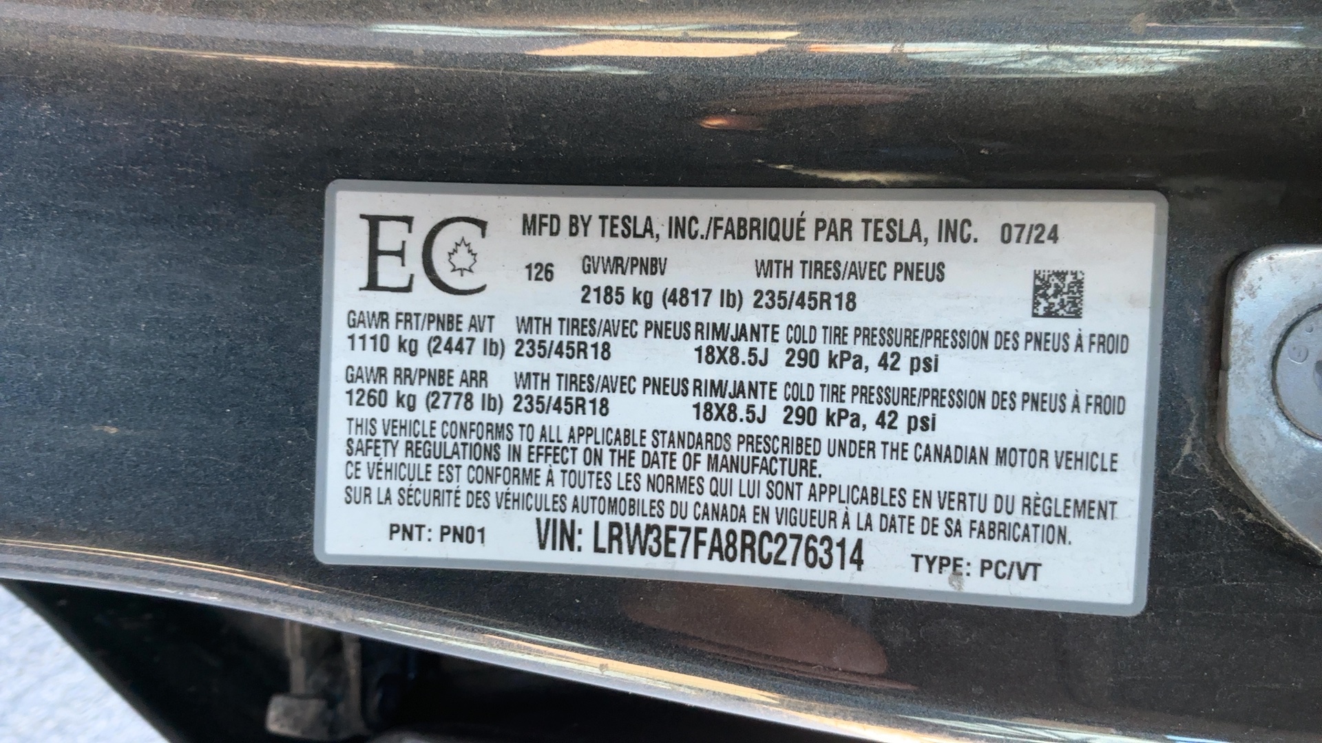 TESLA MODEL 3 2024 - 8