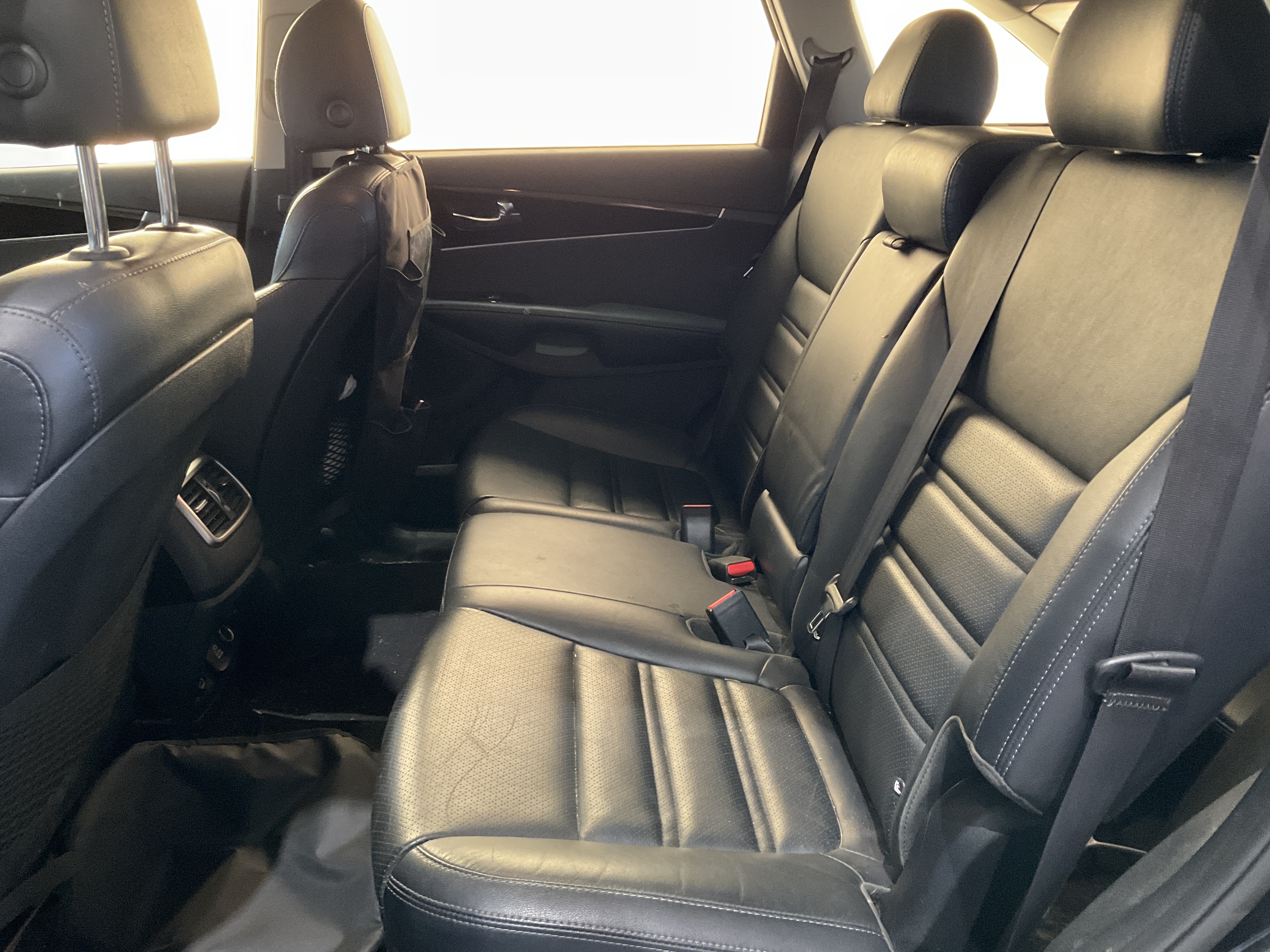 KIA SORENTO 2019 - 12