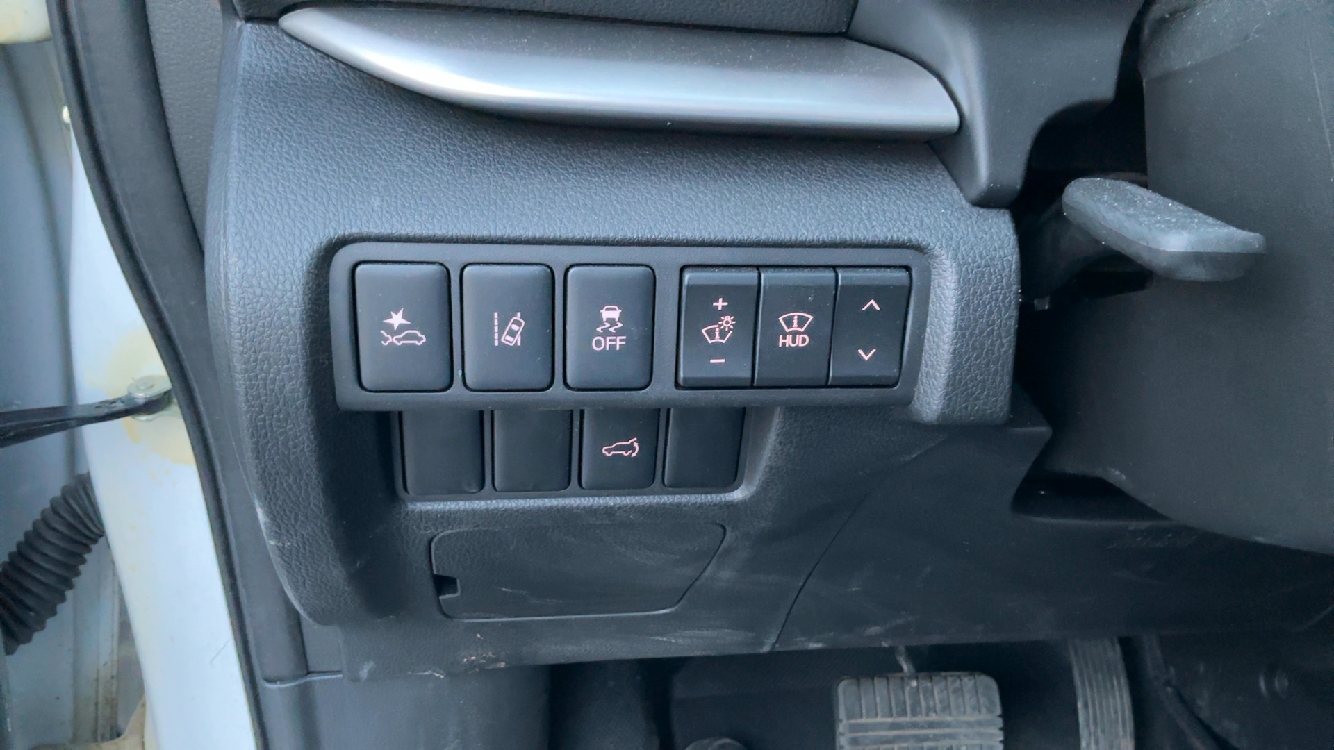 MITSUBISHI ECLIPSE CROSS 2026 - 12