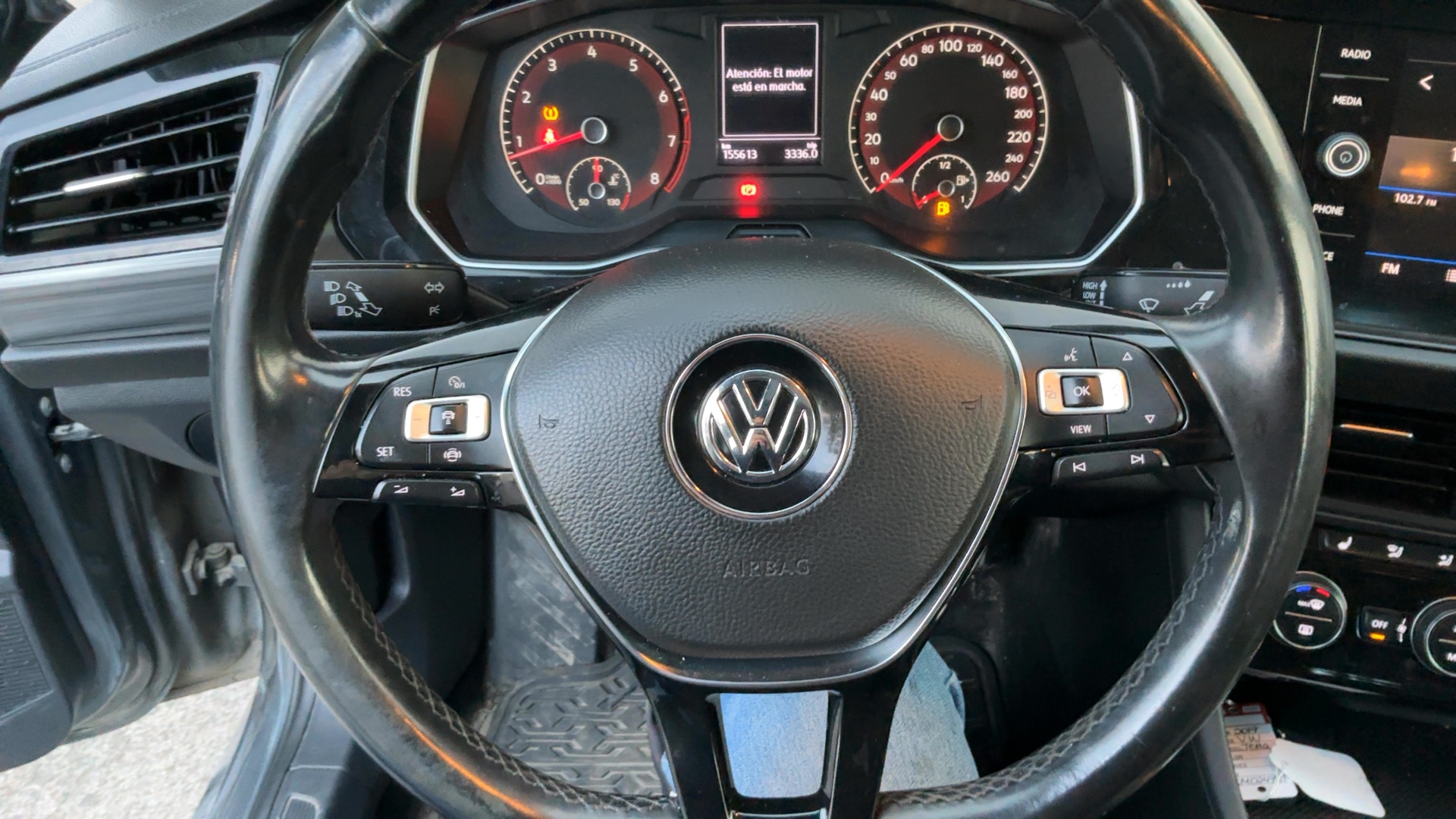 VOLKSWAGEN JETTA 2019 - 12