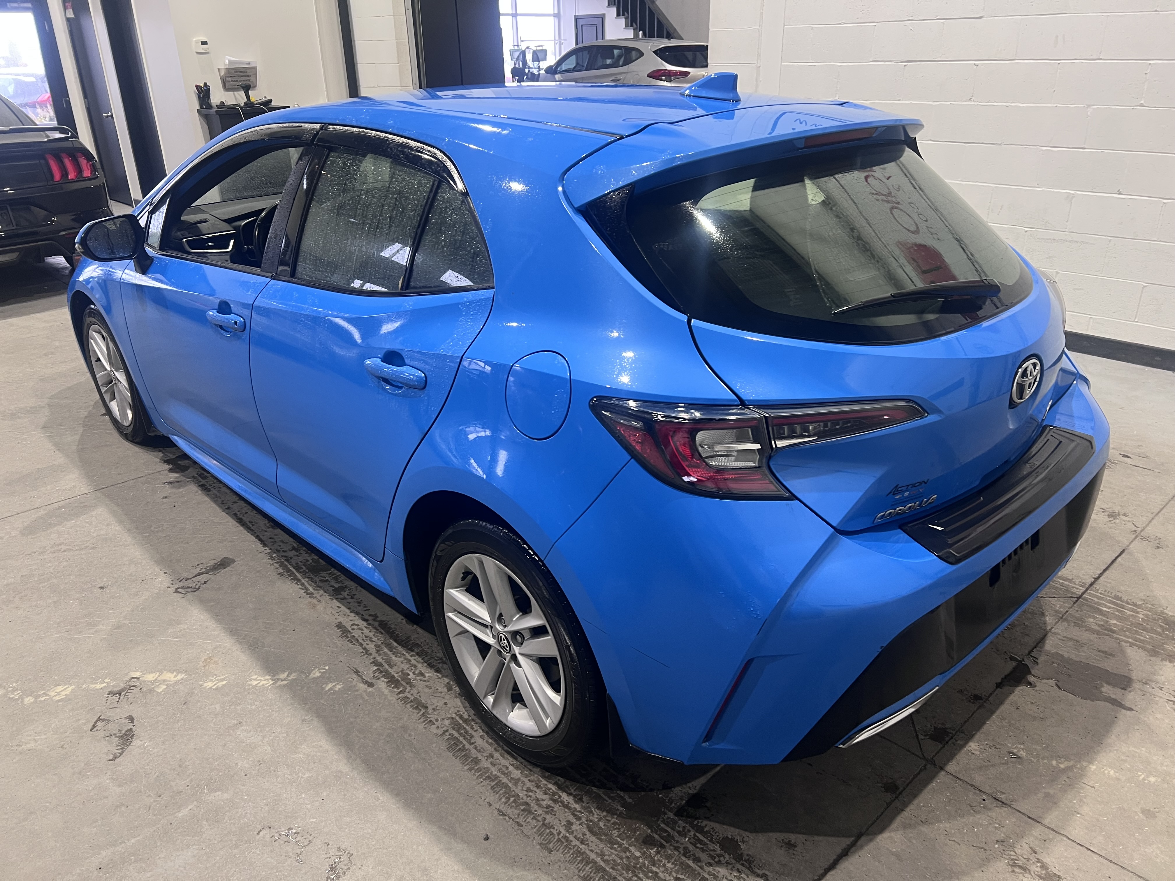 TOYOTA COROLLA HATCHBACK 2022 - 3