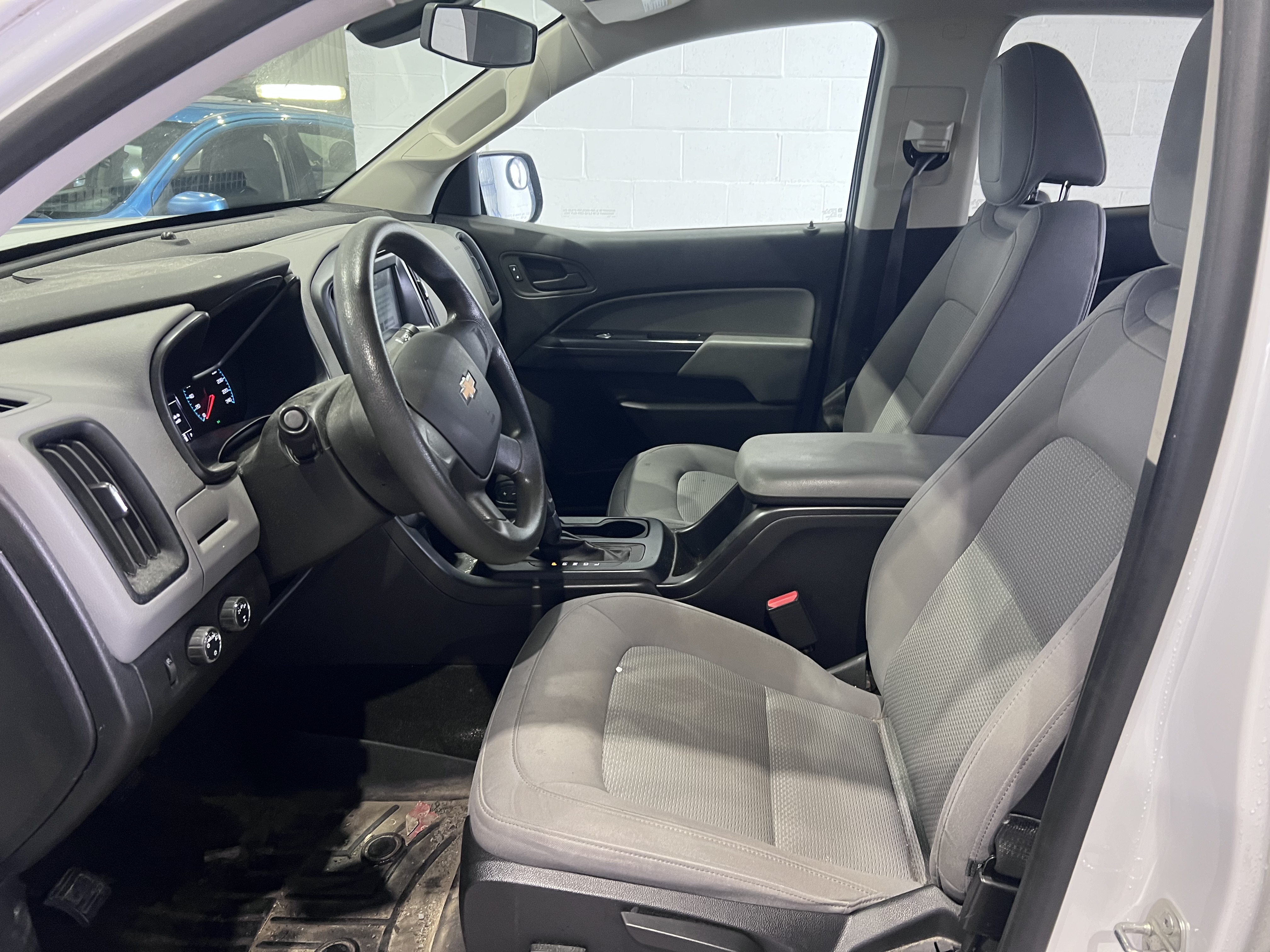 CHEVROLET COLORADO 2018 - 6