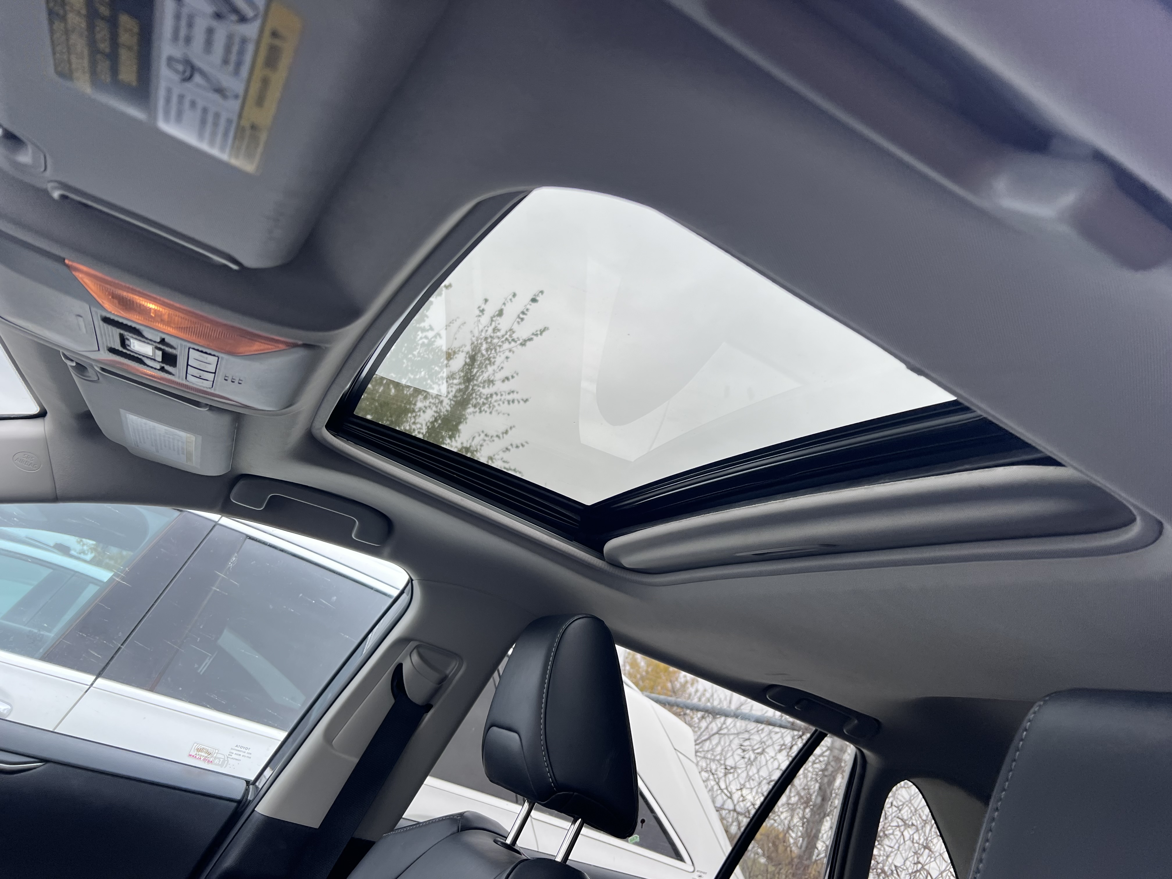 TOYOTA RAV4 2019 - 11