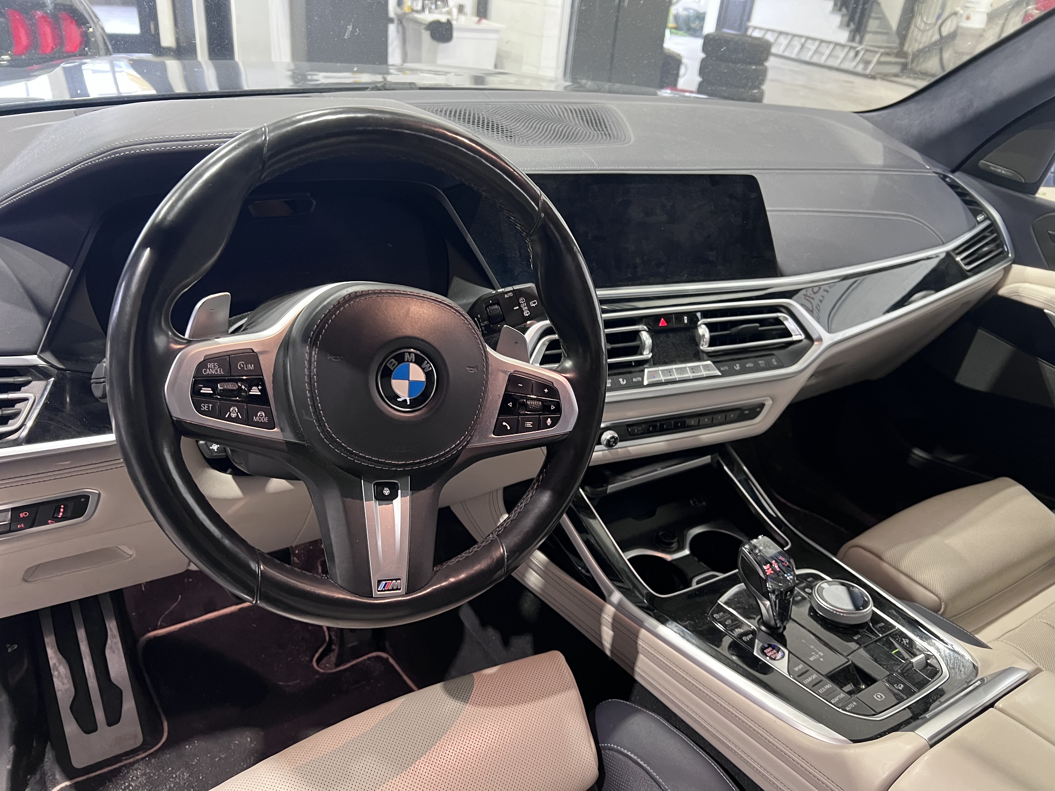 2019 BMW X7 xDrive50i