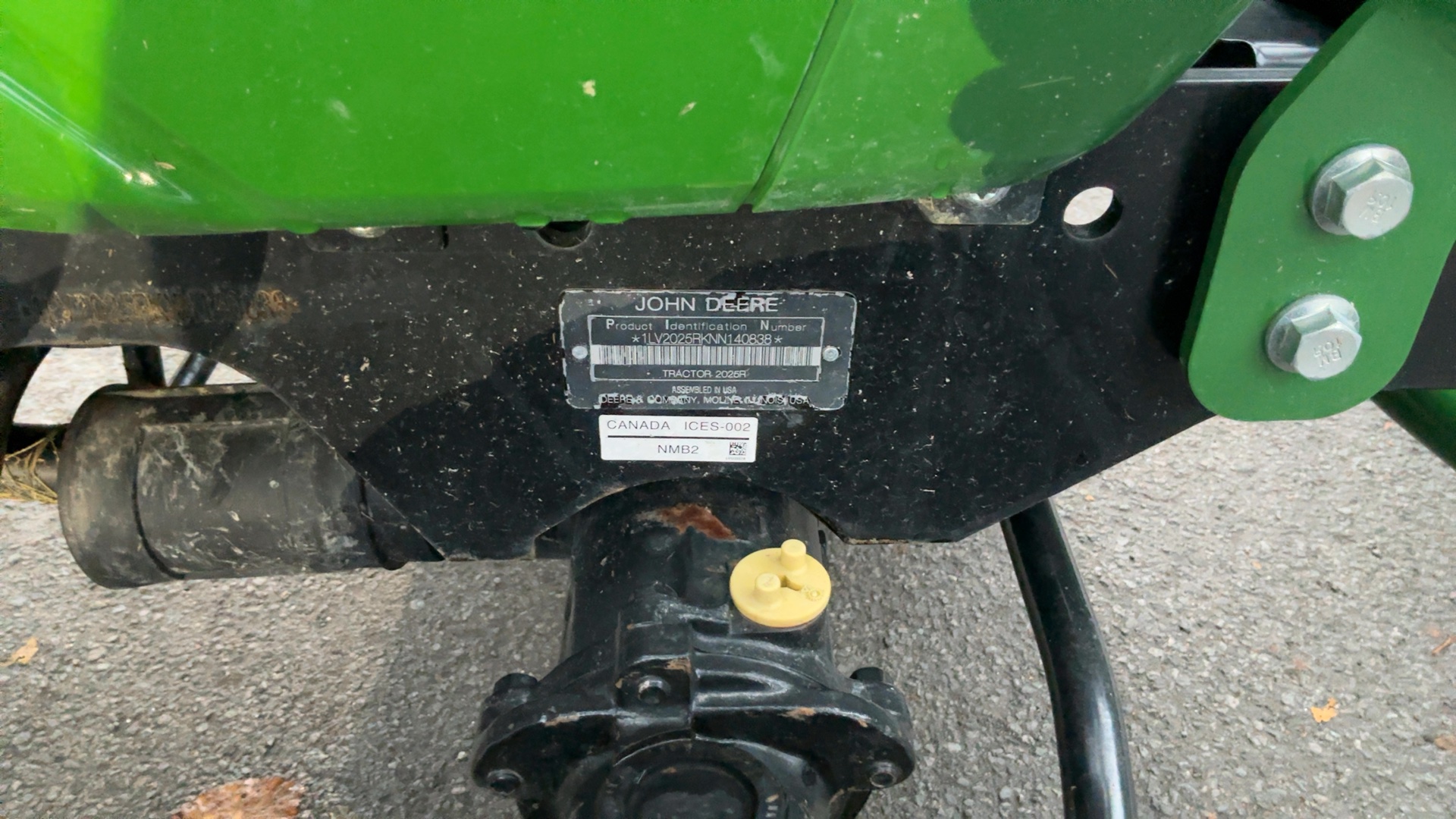 JOHN DEERE 2025R 2023 - 6