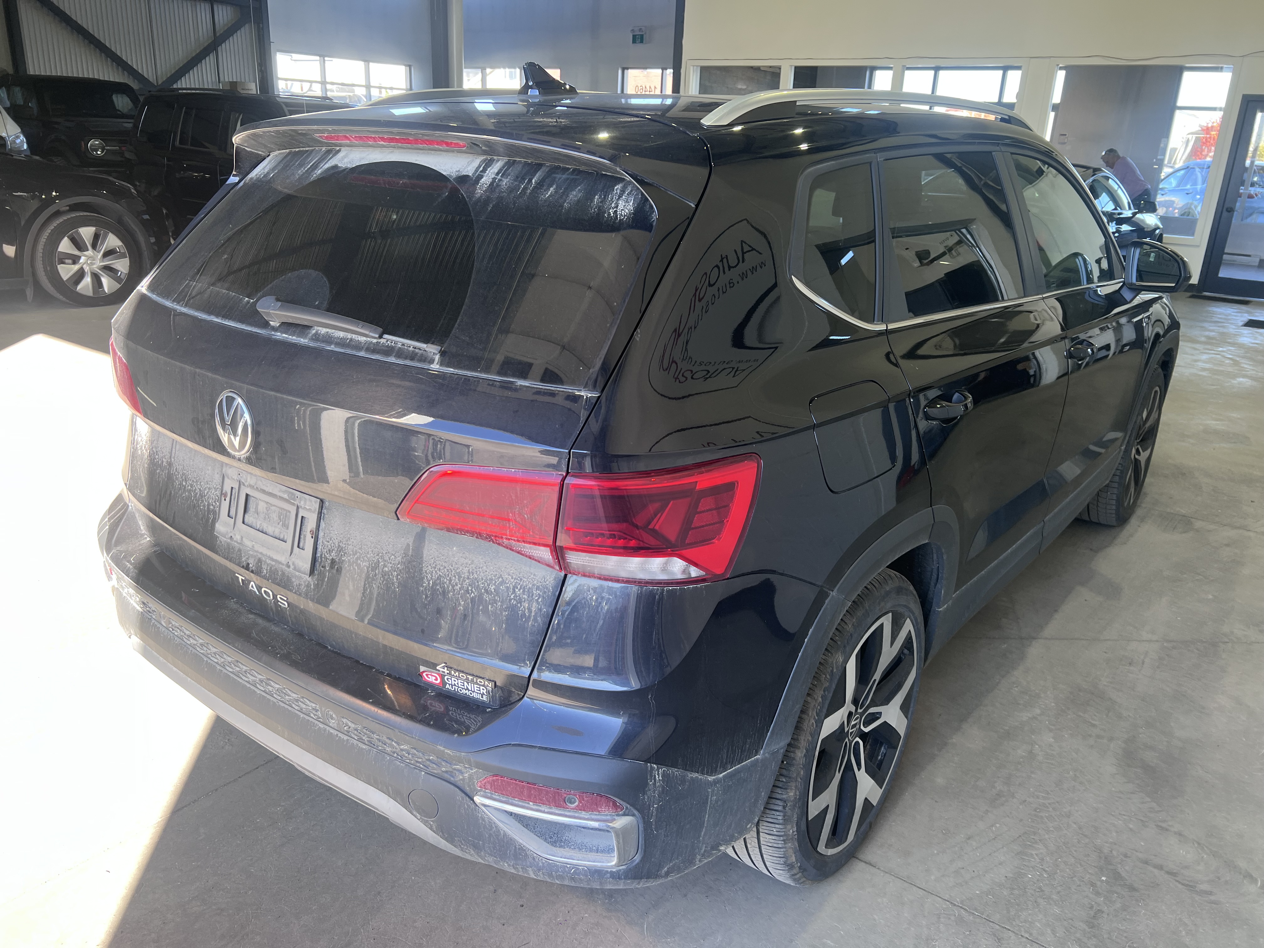 VOLKSWAGEN TAOS 2022 - 2