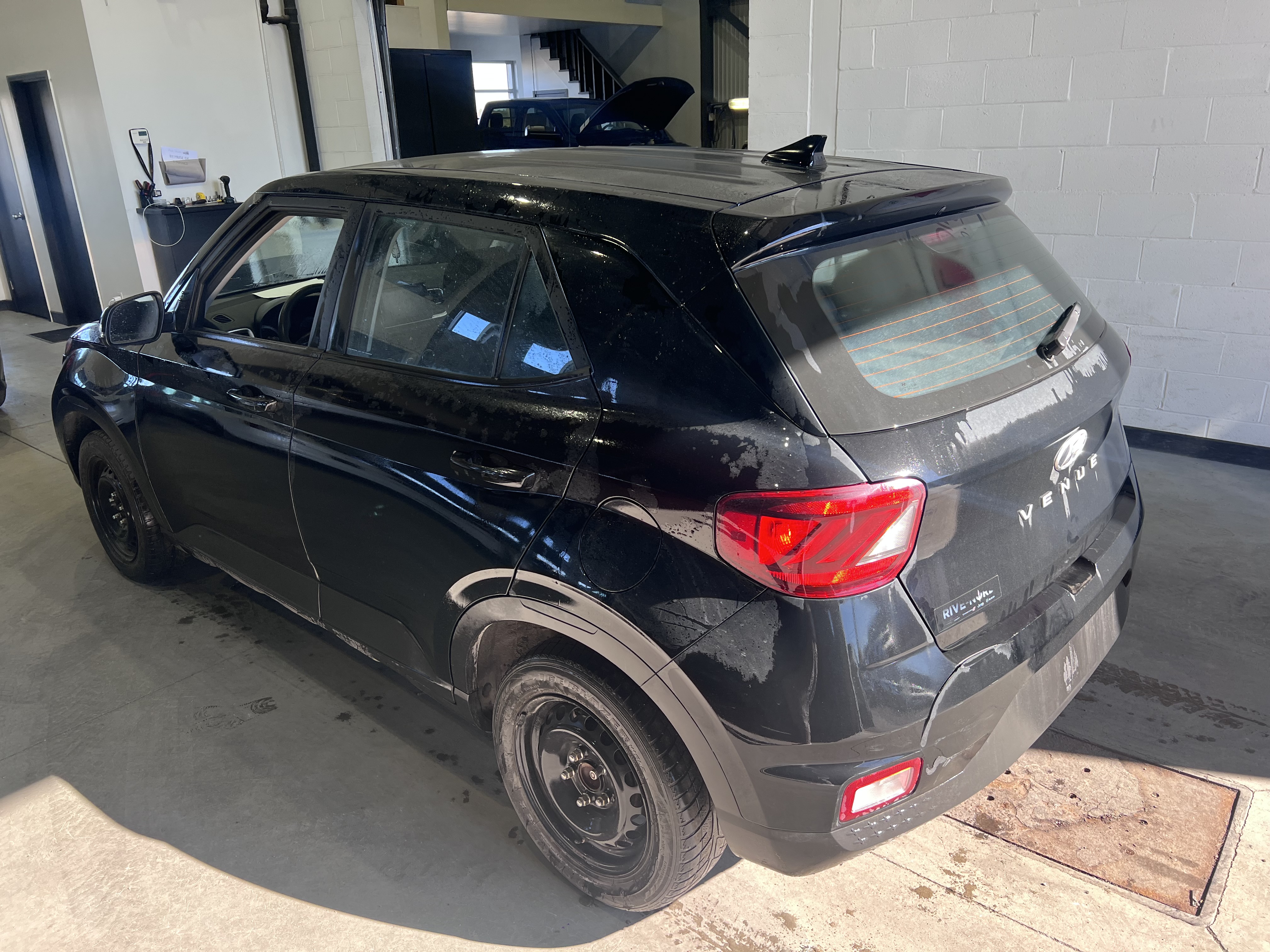 2022 Hyundai Venue Essential